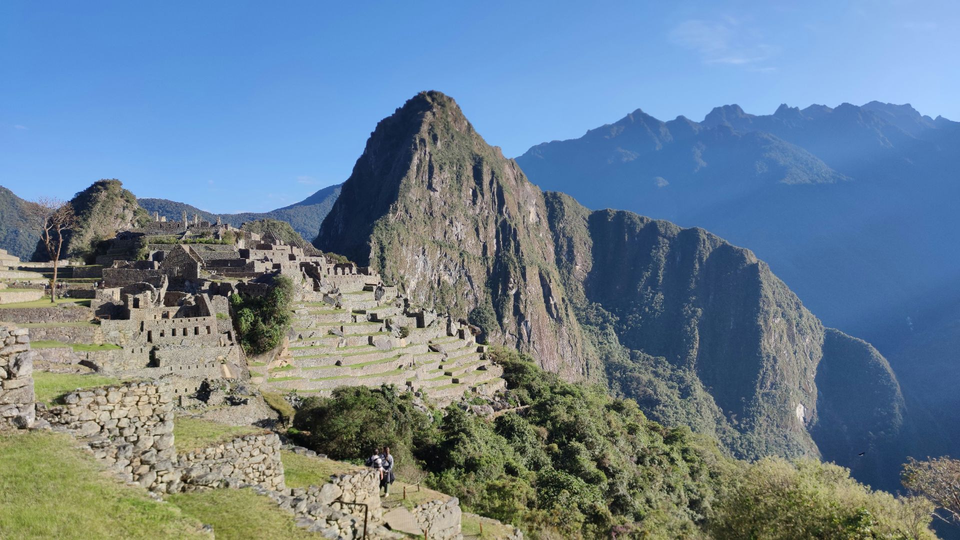 Ancient inca ruins of machu picchu with mountains.