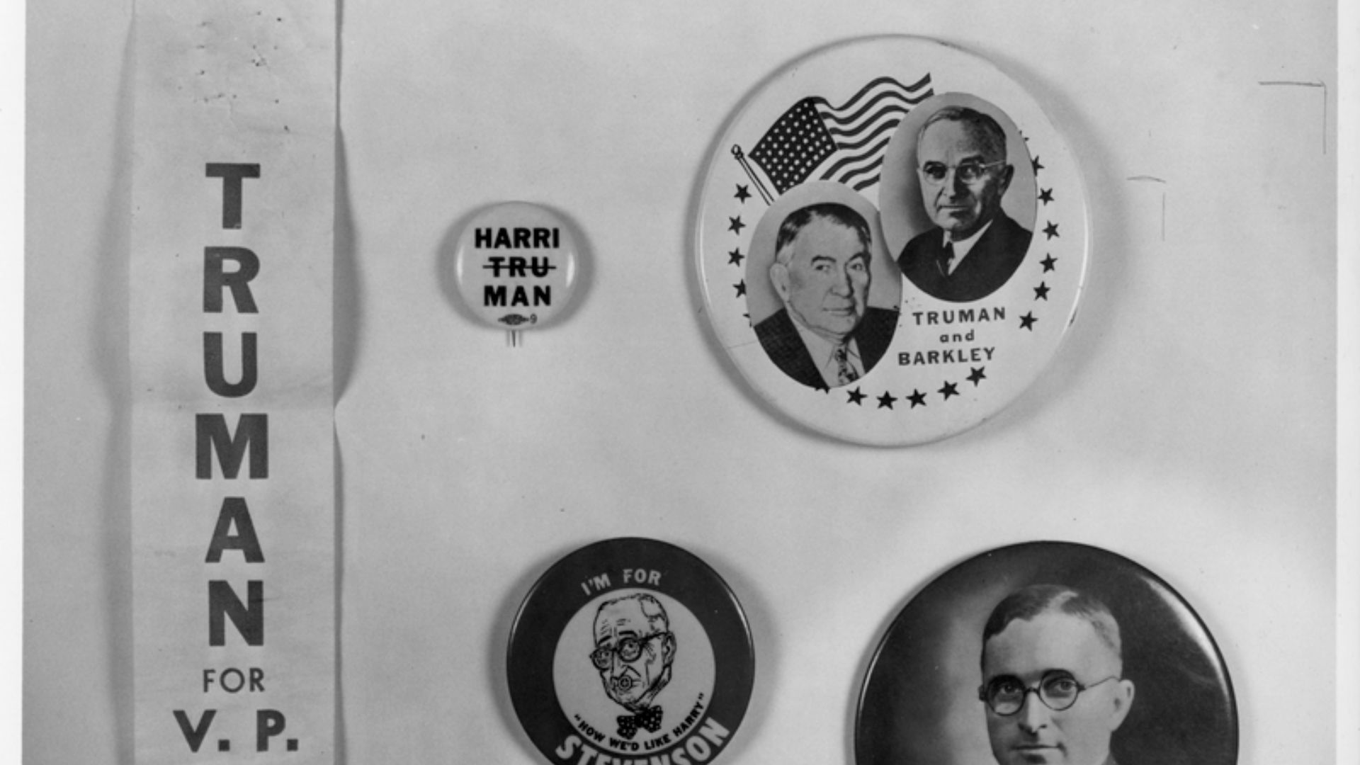 File:Harry S. Truman Campaign Buttons.jpg