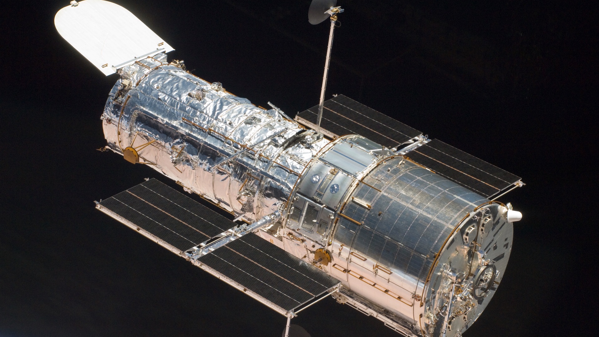 File:Hubble 2009 close-up.jpg