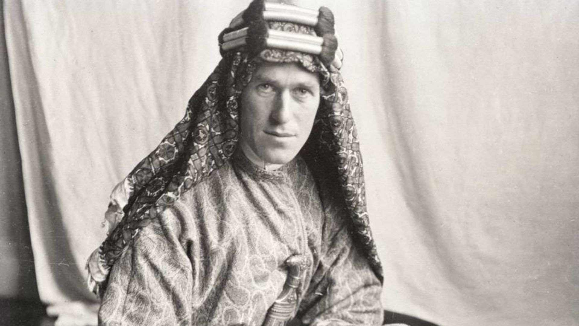 File:T.E. Lawrence With Lawrence in Arabia.jpg