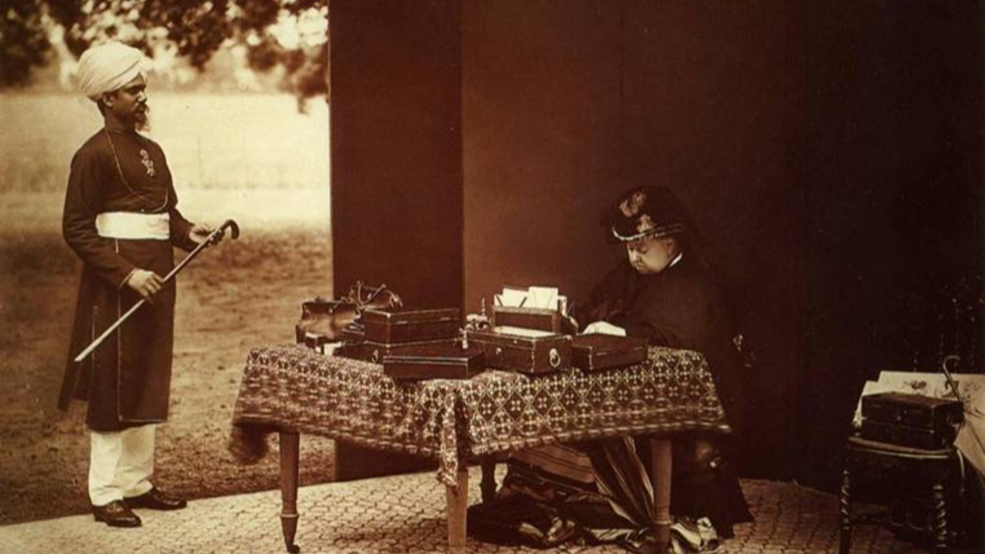 File:Queen Victoria and an Indian servant.jpg