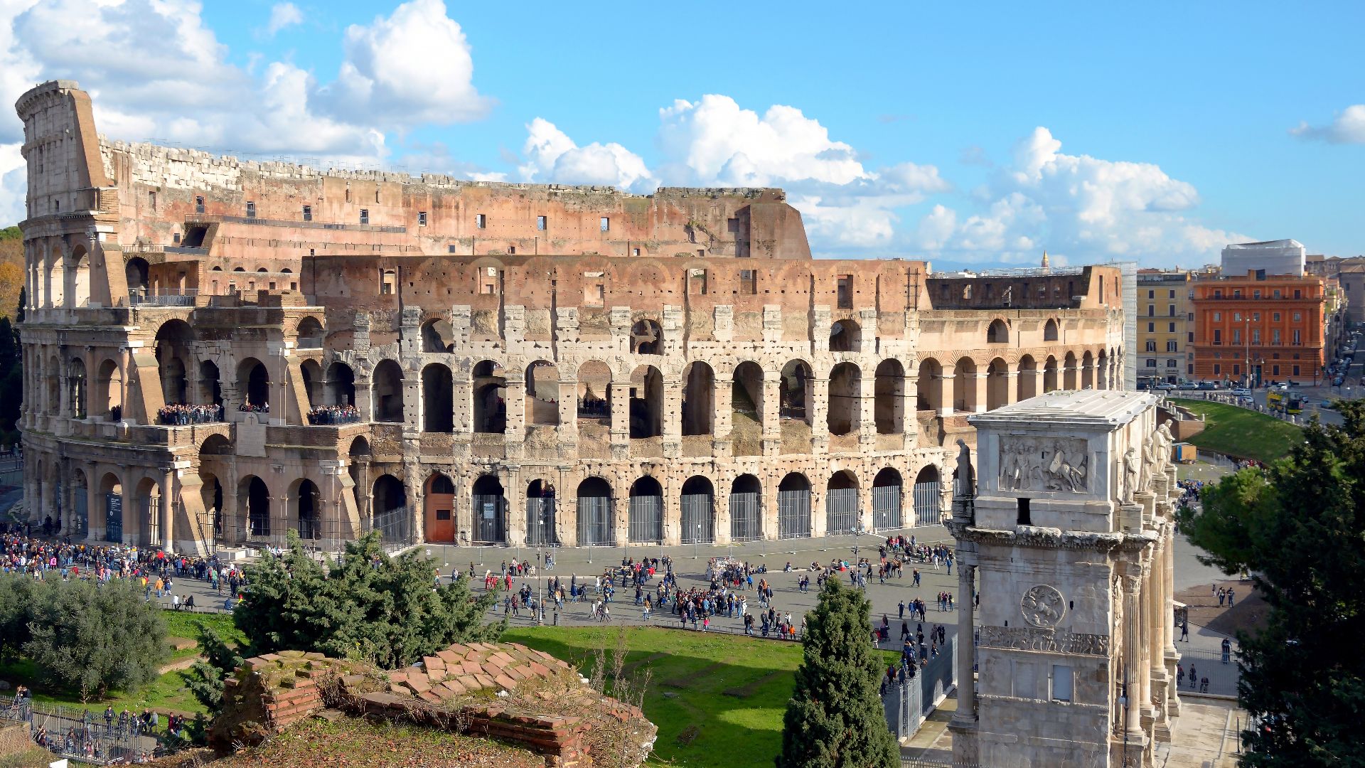 File:Colosseum and Arch of Constantine seen from Palatine.jpg