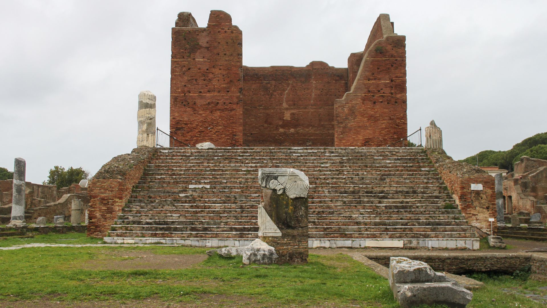File:Ostia Antica 2013-03-08-42.jpg