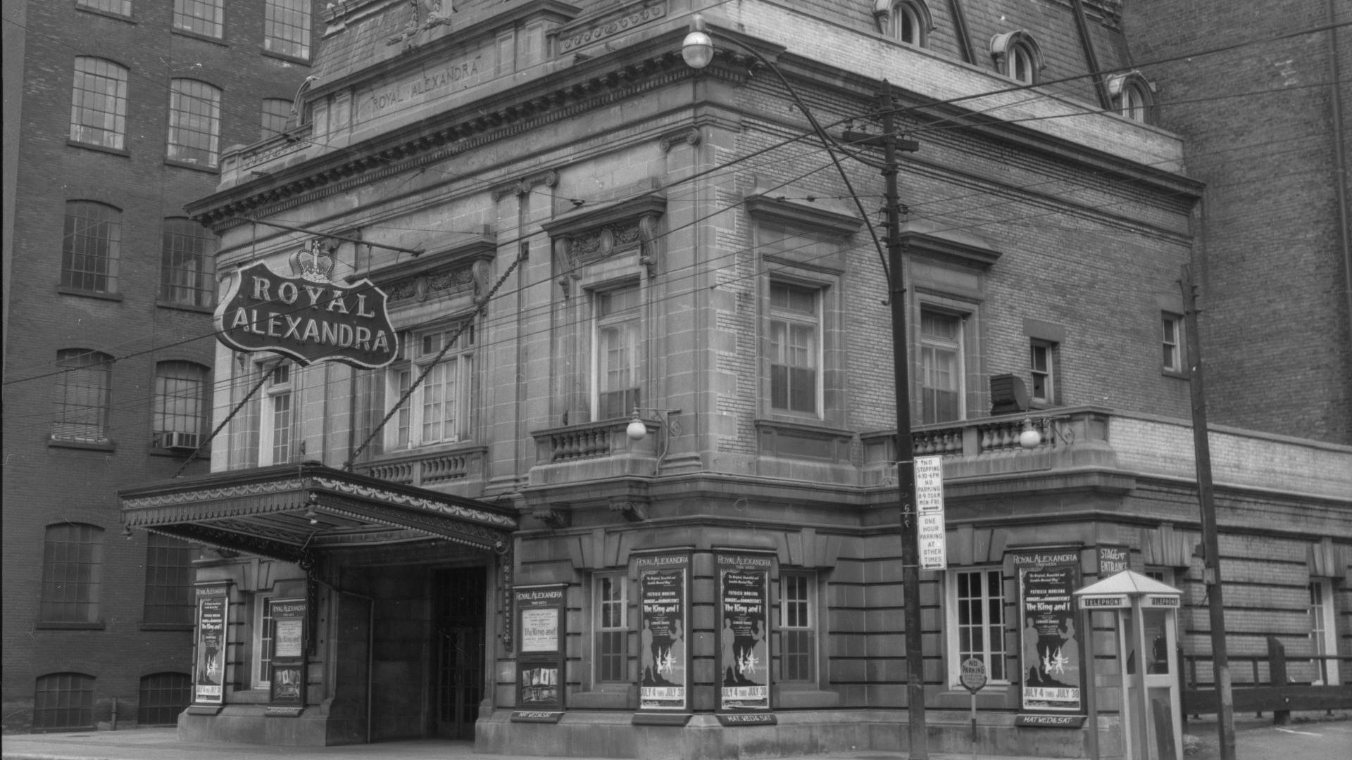 File:Royal Alexandra Theatre 1955.jpg