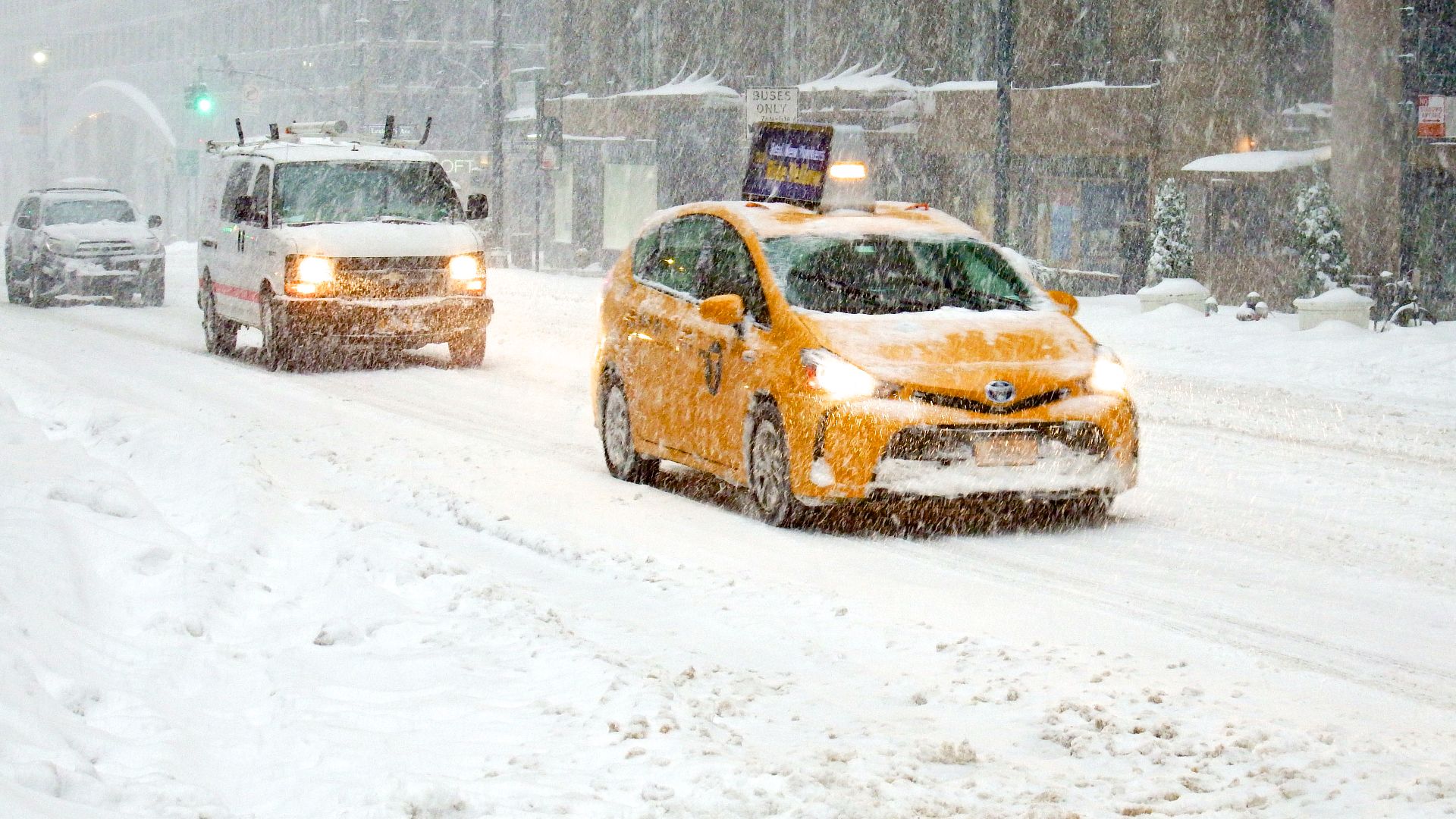 File:Winter Storm Jonas 2016 NYC East 42nd Street.jpg