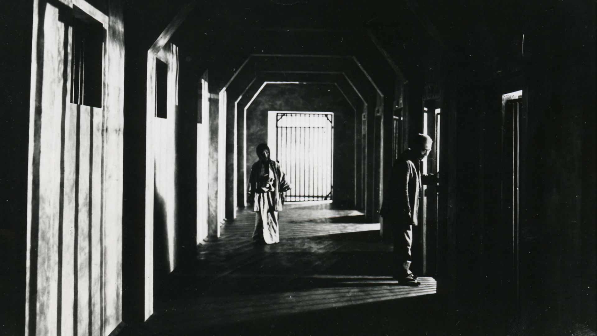 File:A Page of Madness - 1926.jpg