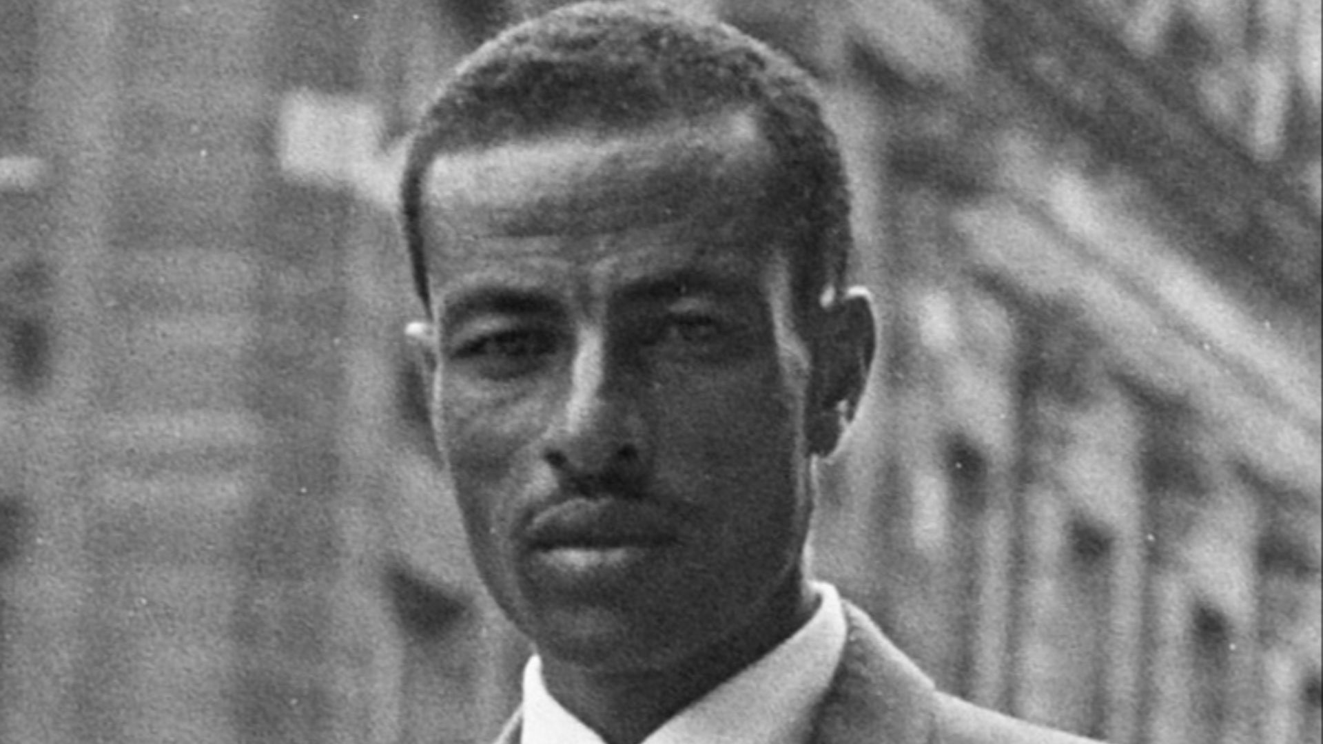 File:Abebe Bikila 1968c.jpg
