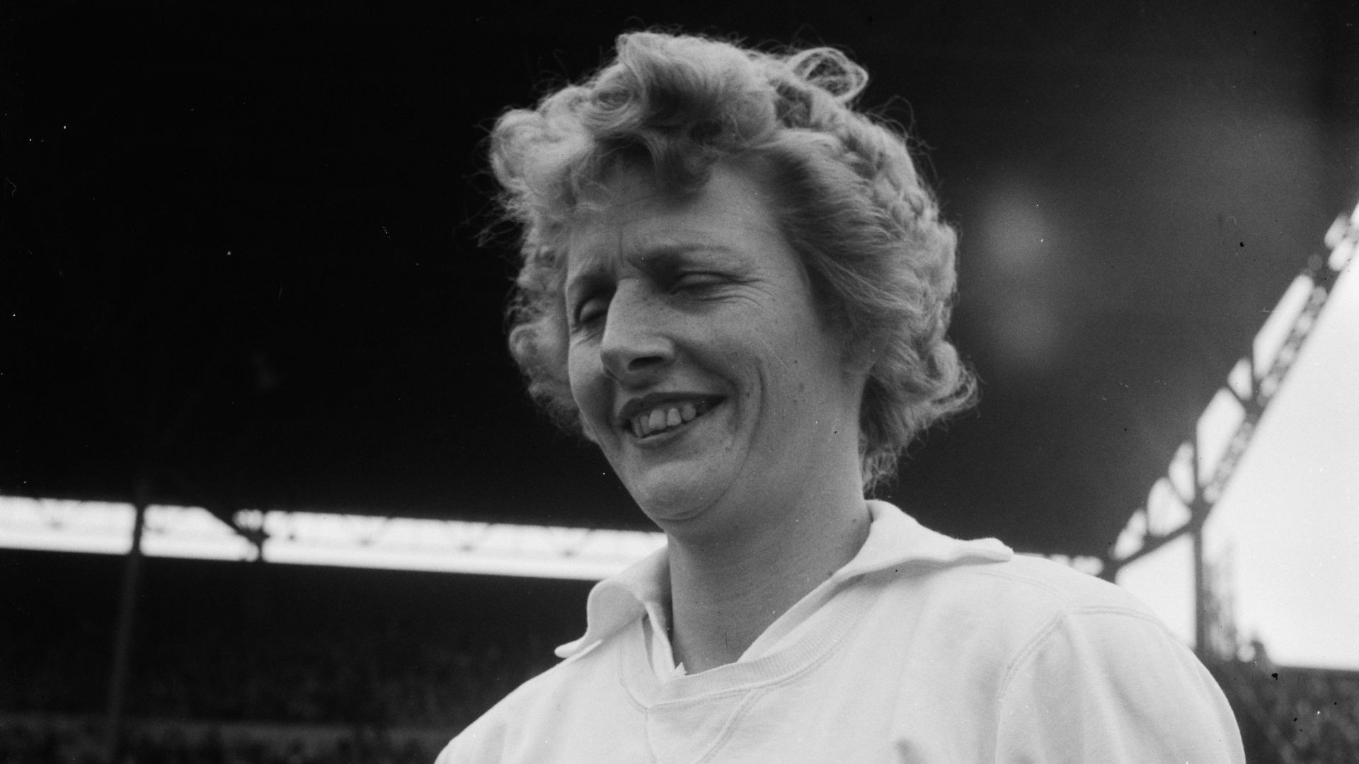 File:Olympische dag in Amsterdam. Fanny Blankers-Koen, Bestanddeelnr 903-4519.jpg