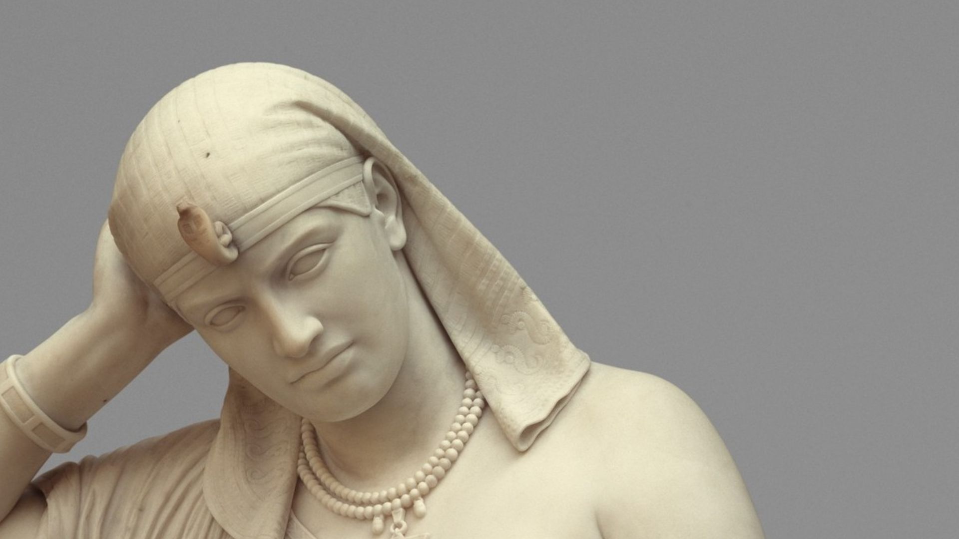 File:Cleopatra MET DT10855.jpg