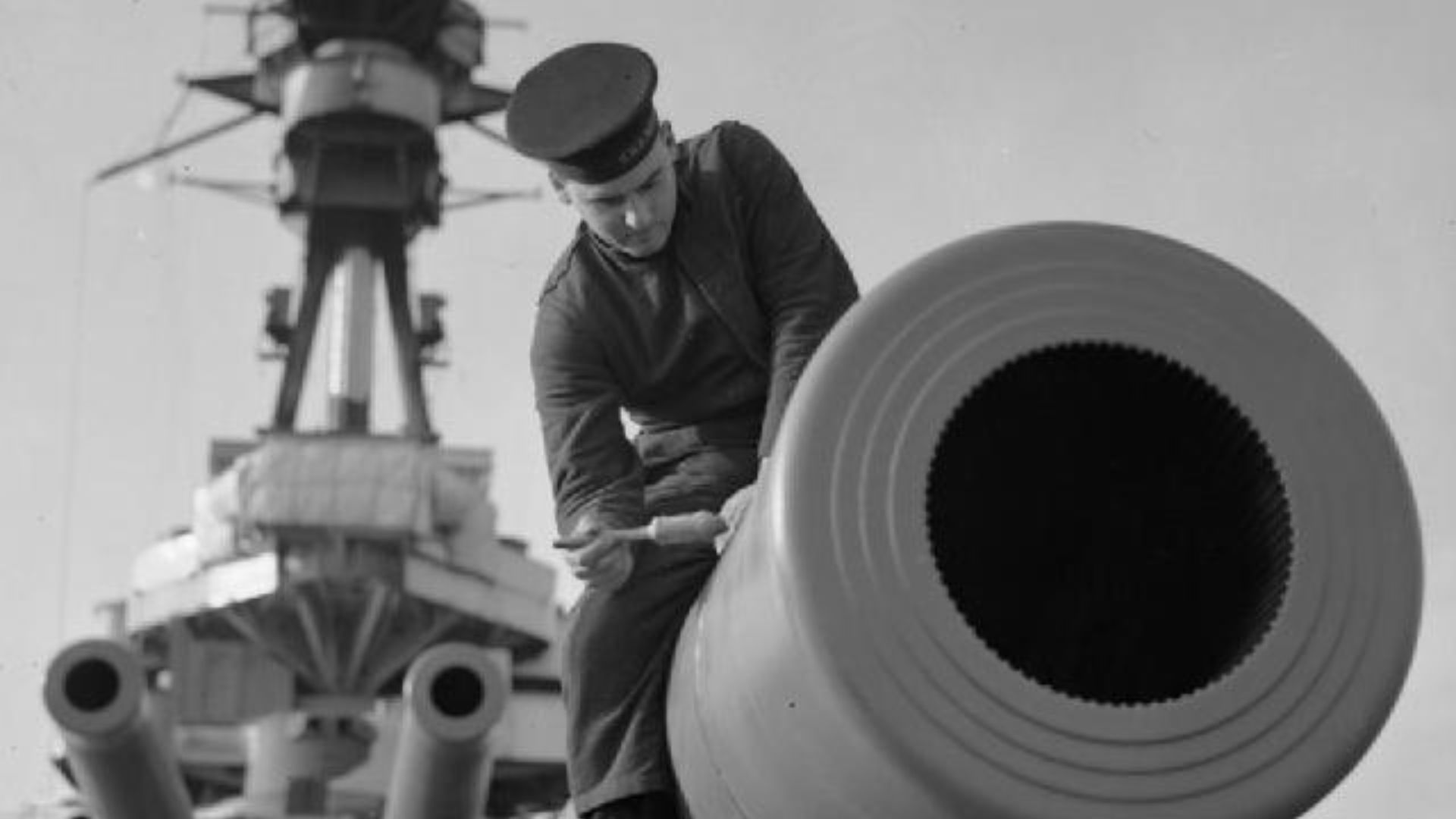 File:The Royal Navy during the Second World War A1505.jpg