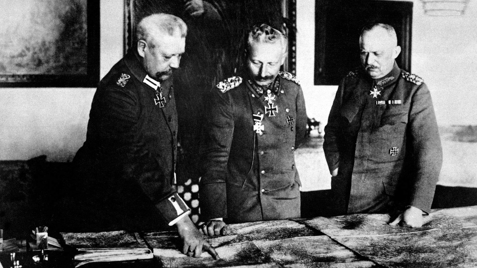 File:Hindenburg, Kaiser, Ludendorff HD-SN-99-02150.JPG