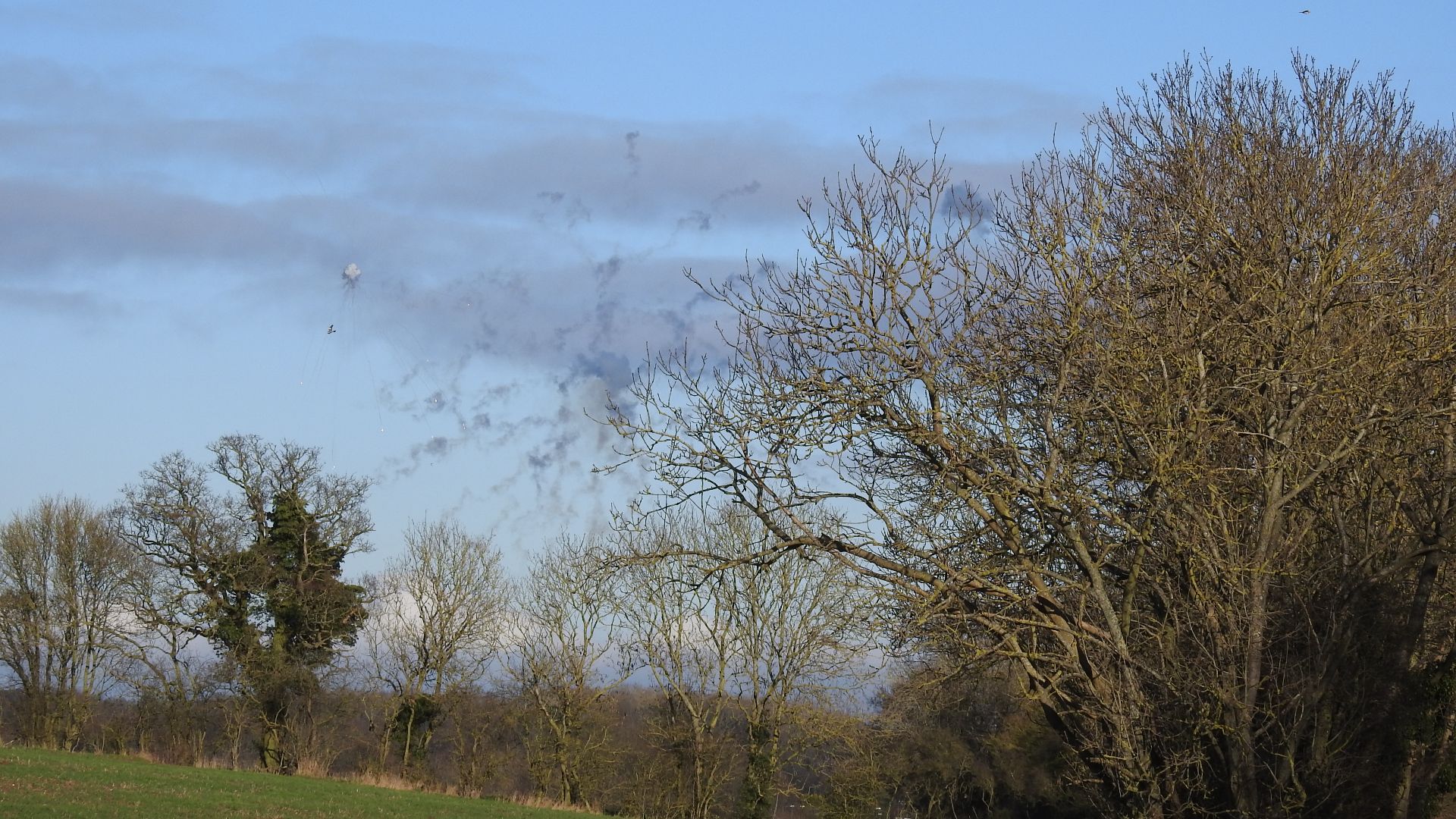 File:Airburst, explosion over the fireworks factory at Darsham - geograph.org.uk - 6364119.jpg