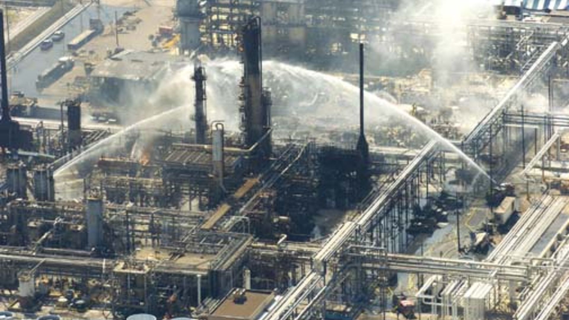 File:BP PLANT EXPLOSION-1 lowres2.jpg