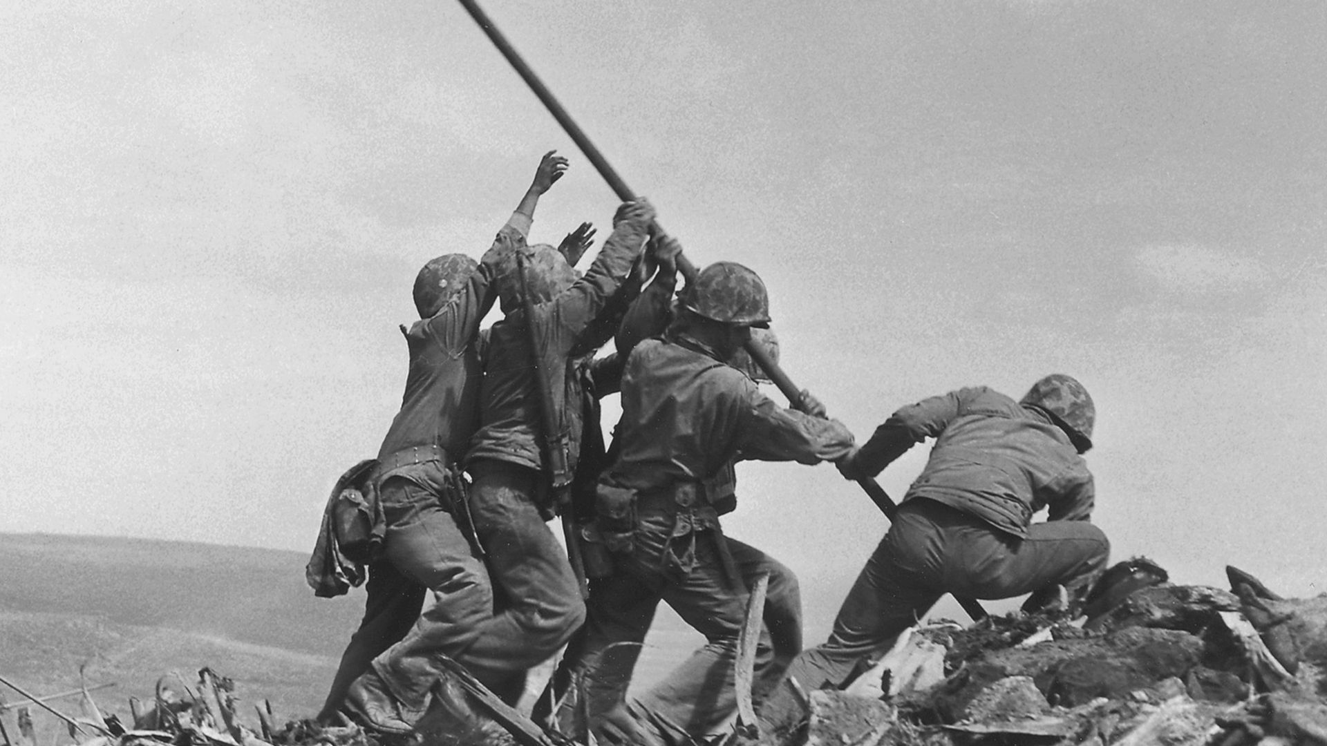 File:Raising the Flag on Iwo Jima by Joe Rosenthal.jpg