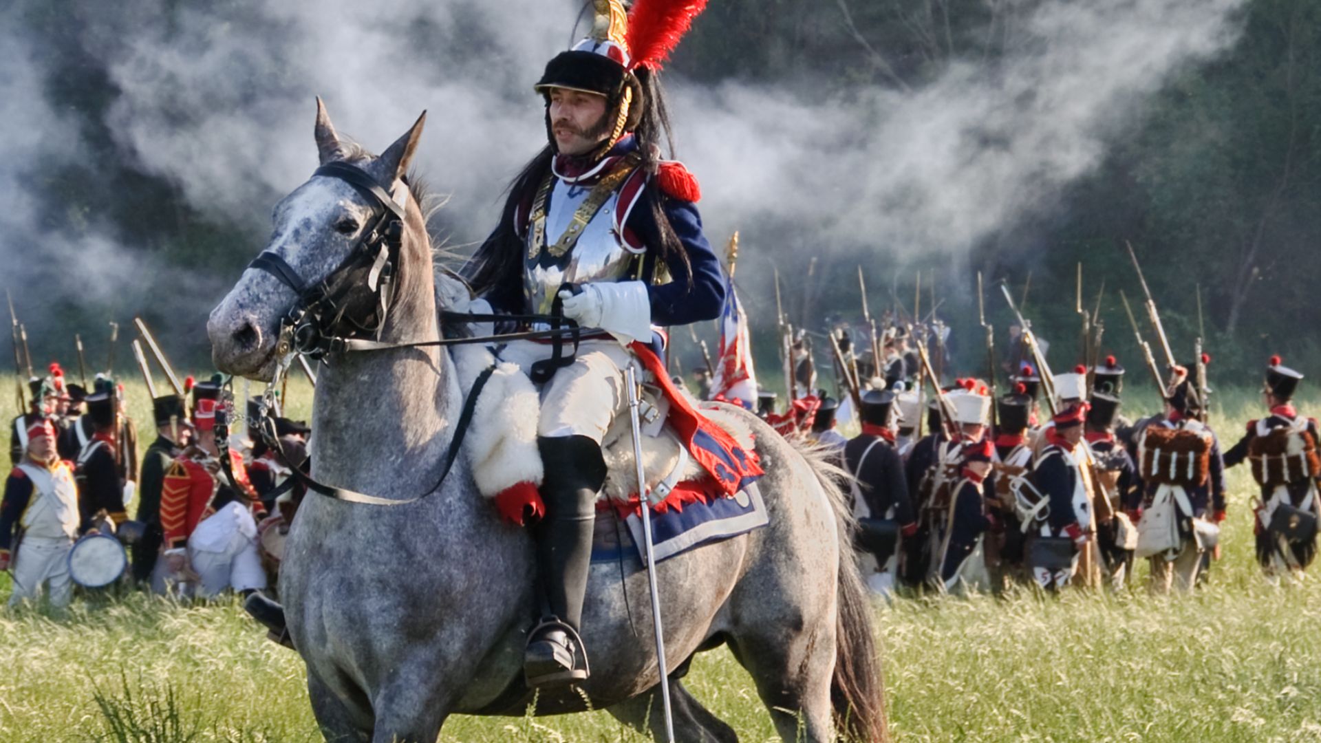 File:Bataille Waterloo 1815 reconstitution 2011 cuirassier.jpg