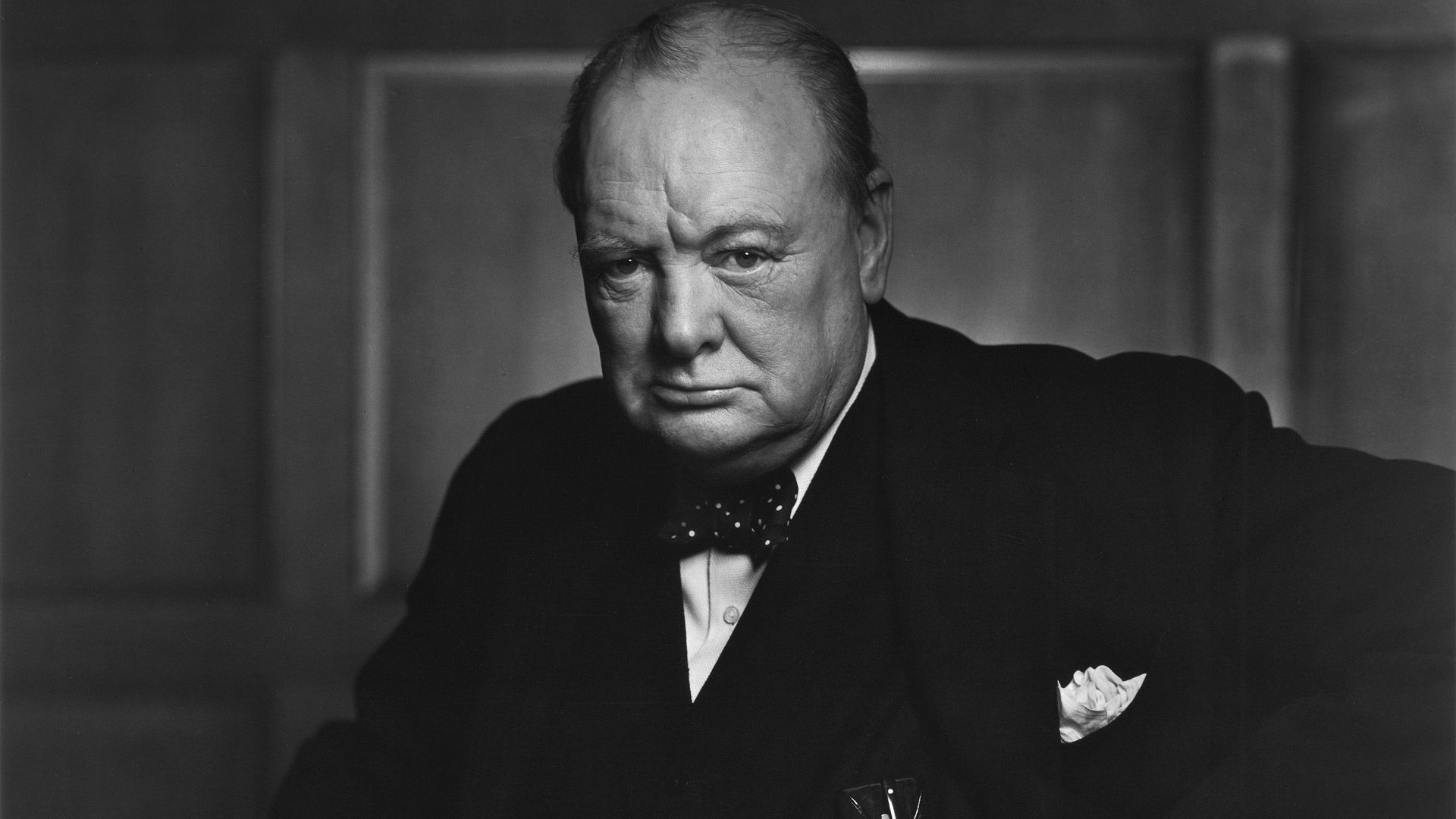 File:Sir Winston Churchill - 19086236948.jpg