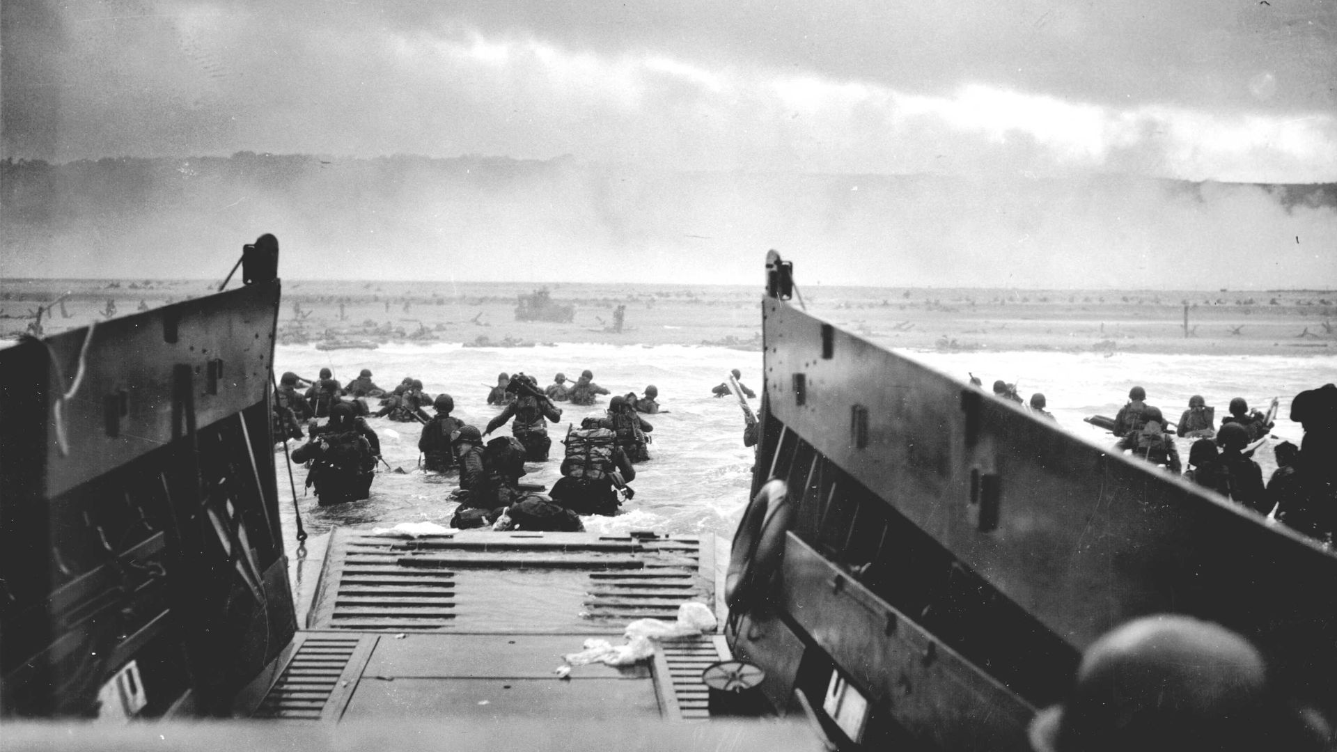 File:1944 NormandyLST.jpg