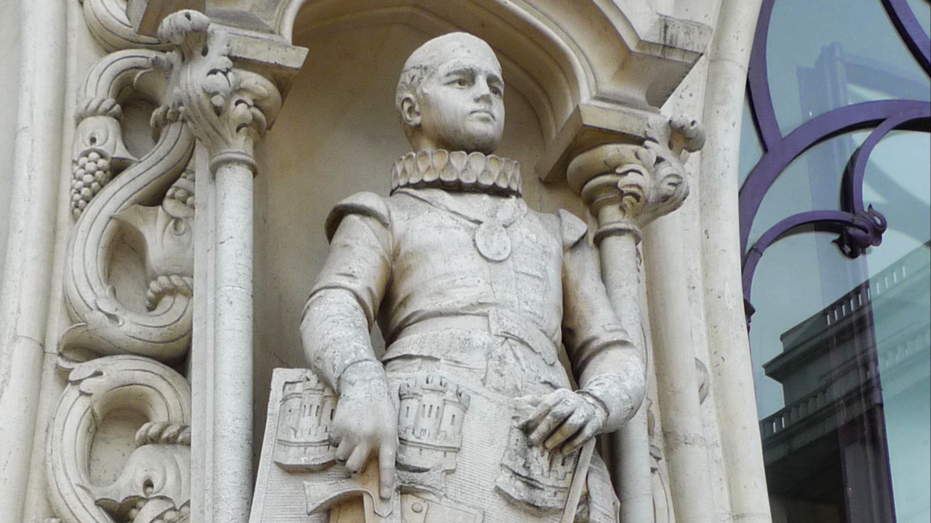 File:Rossio in Close-Up (5837819300).jpg