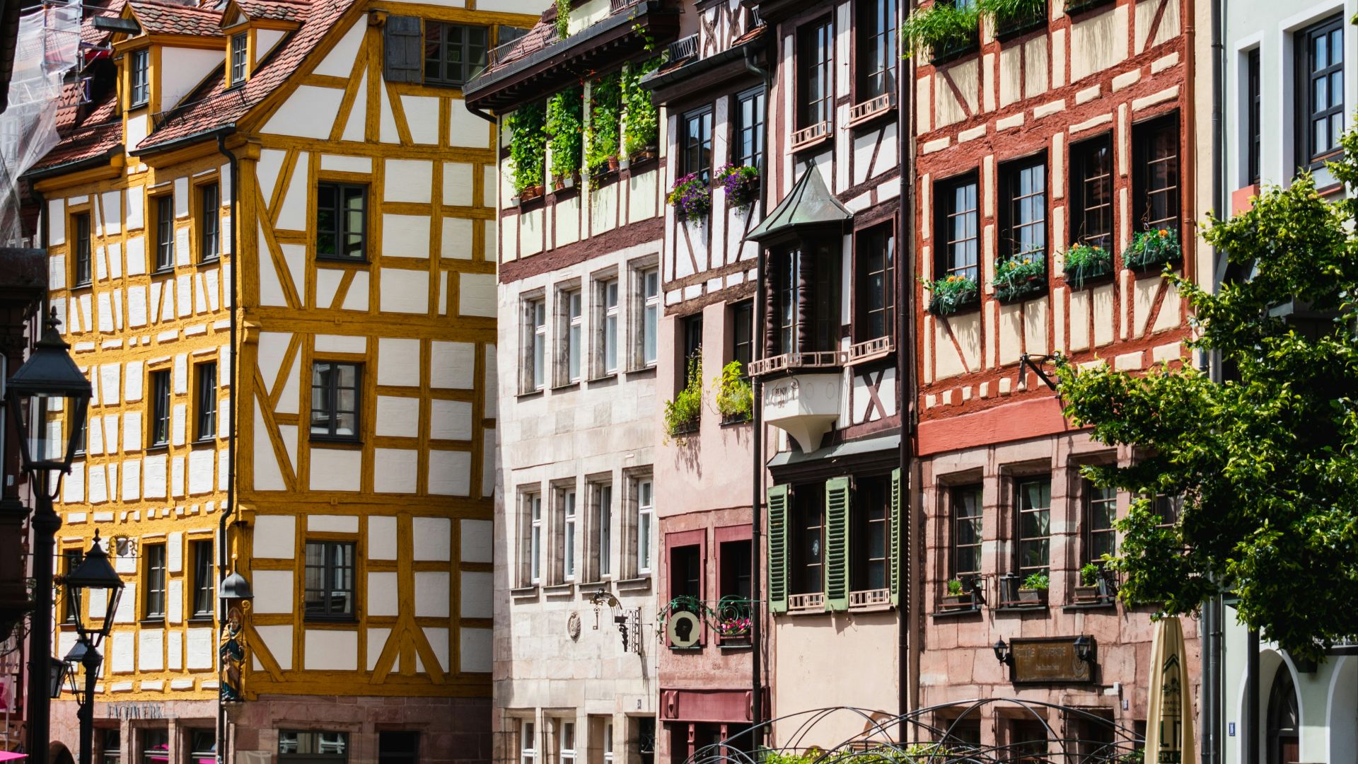 yellow and white concrete building