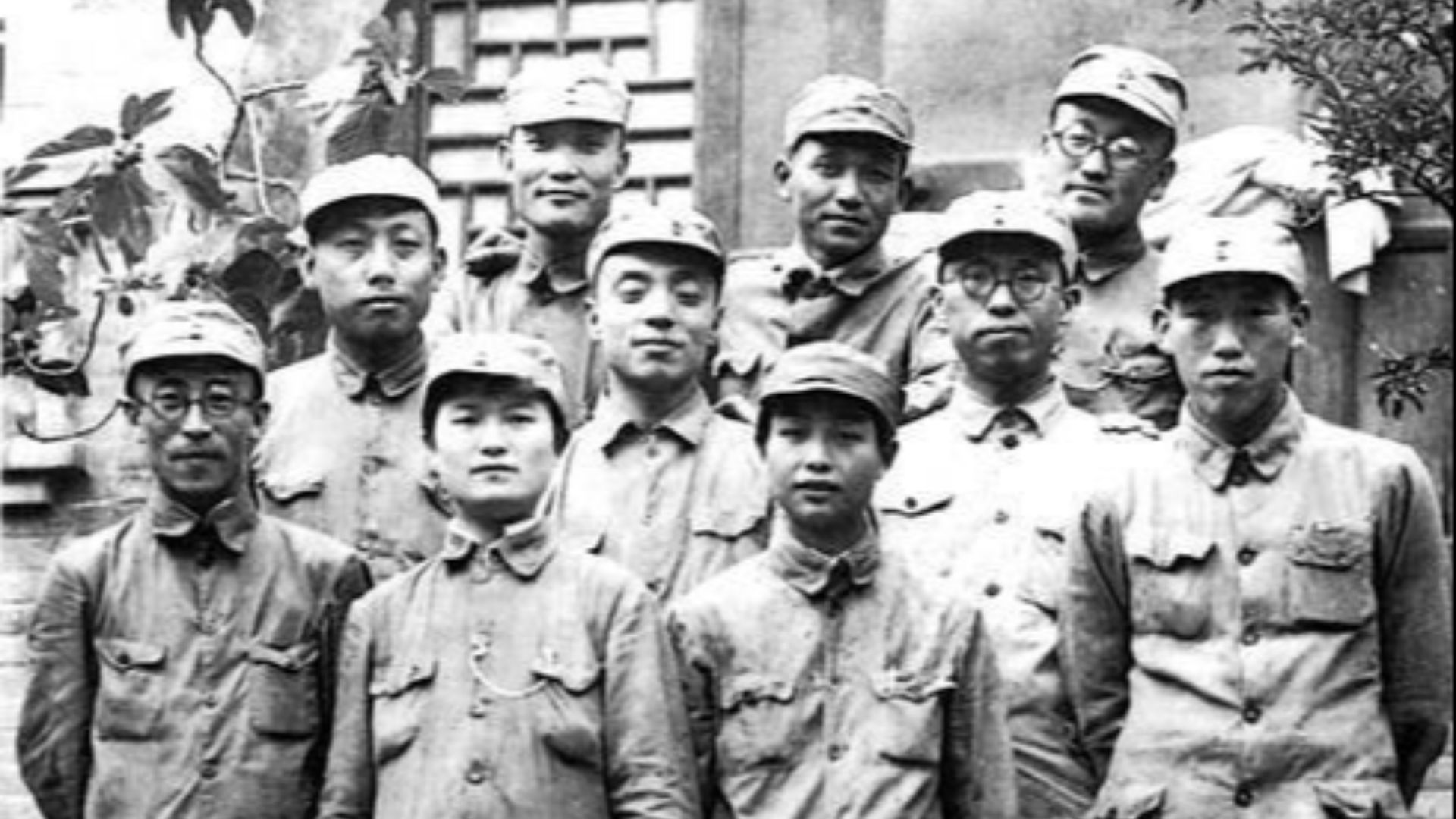 File:Chinese Communist Party Army Leaders at Xiaoyi County.jpg