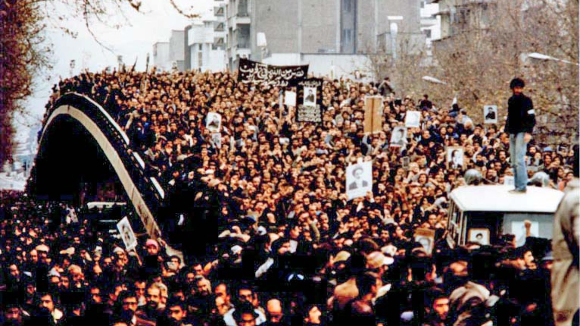 File:Mass demonstration in Iran, date unknown.jpg