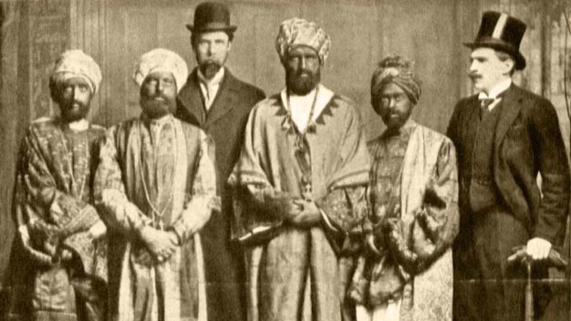 File:Virginia Woolf in Dreadnought Hoax.jpg