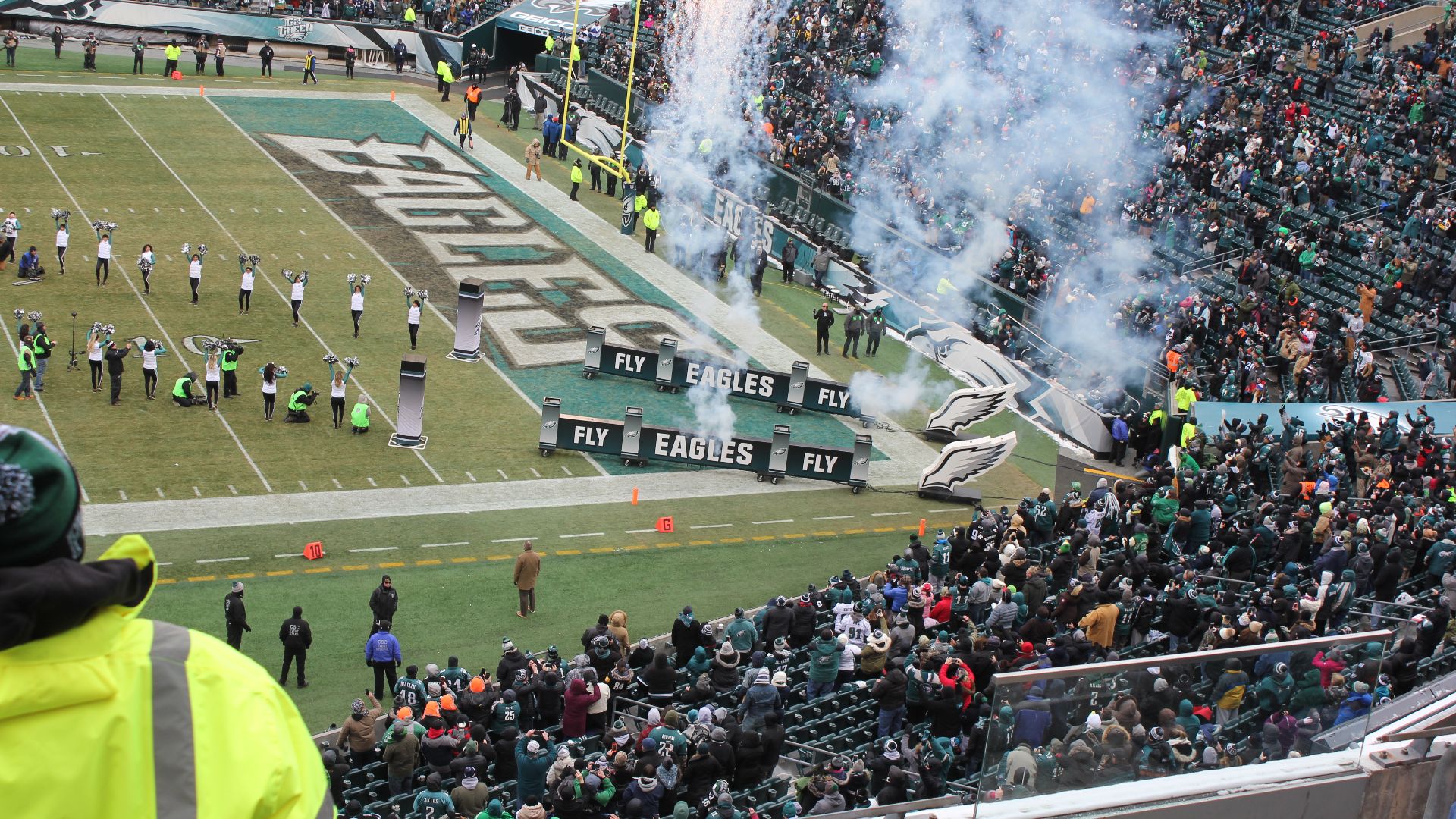 File:Eagles (39417228211).jpg