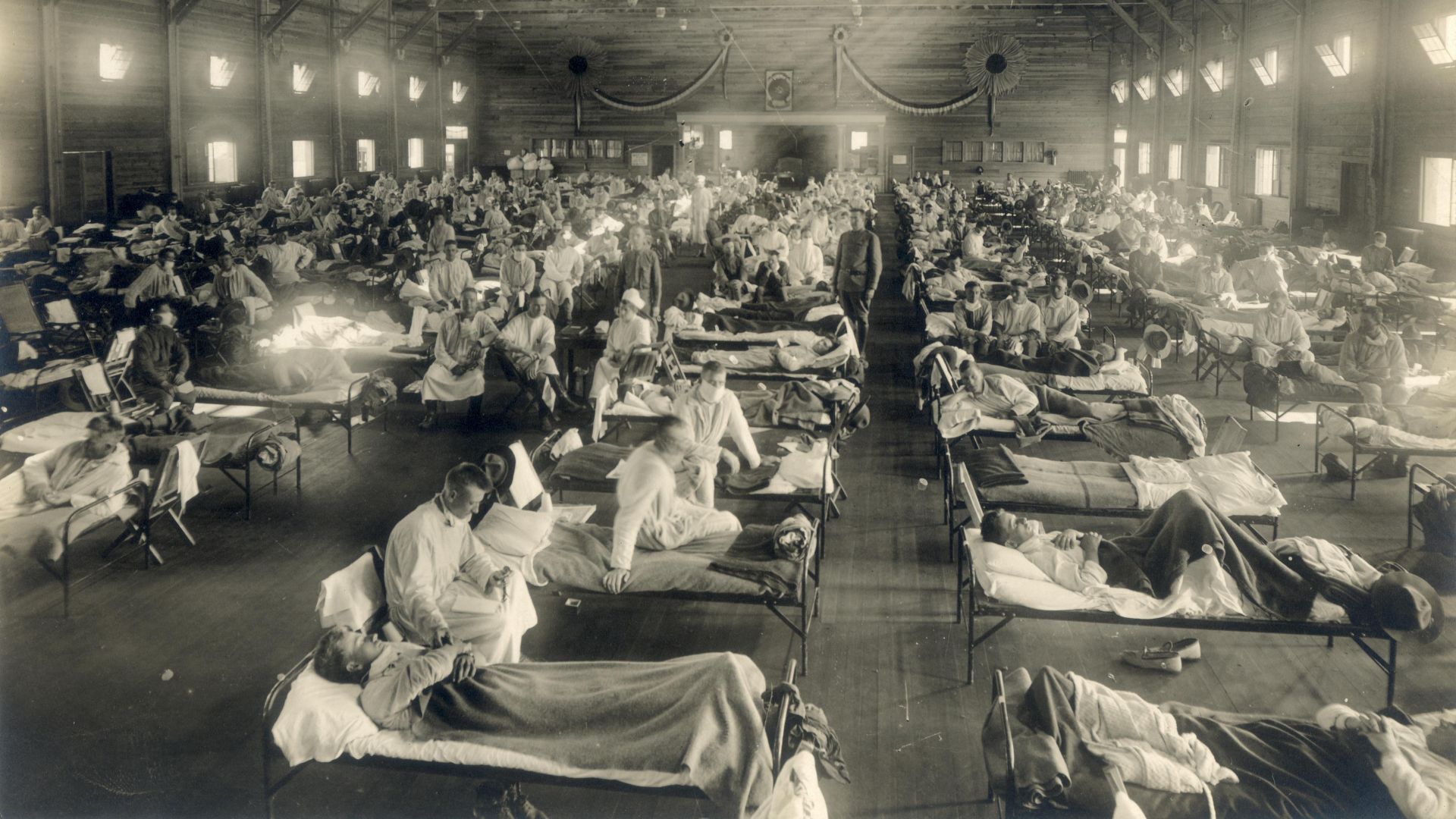 File:Emergency hospital during Influenza epidemic, Camp Funston, Kansas - NCP 1603.jpg