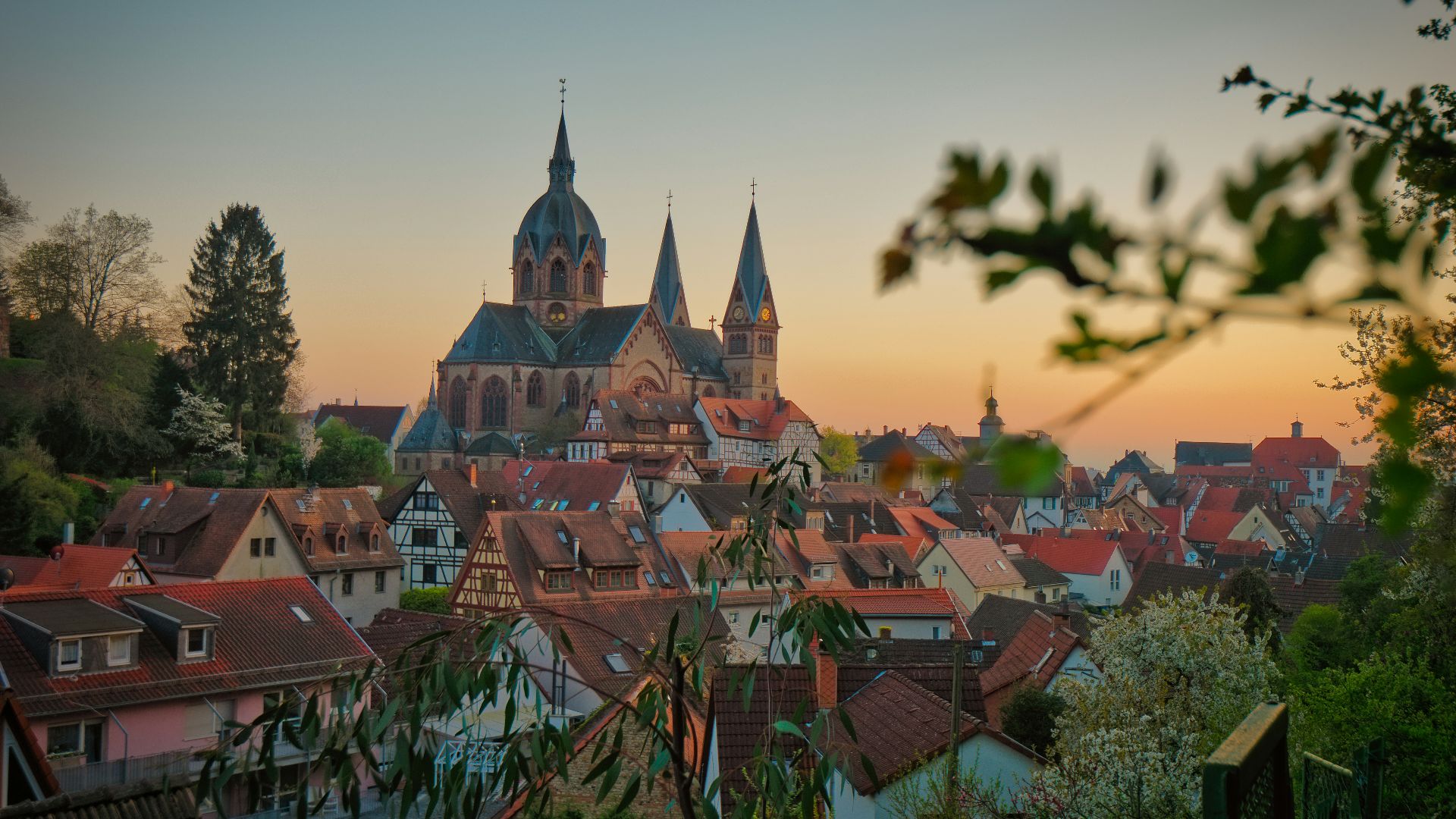 A beautiful cityscape with a large church.