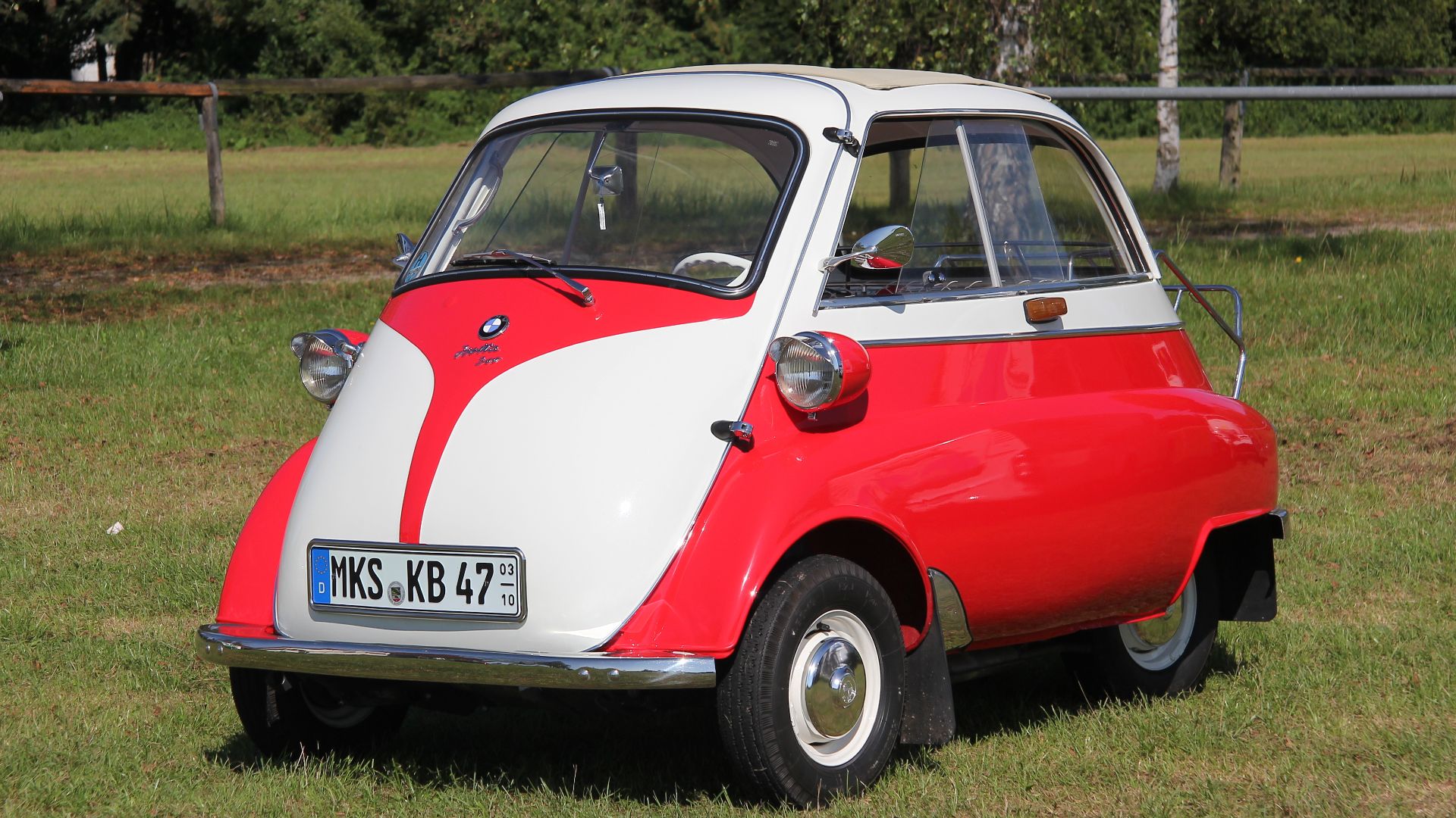 File:BMW Isetta 300 (2015-08-26 3004 b).jpg