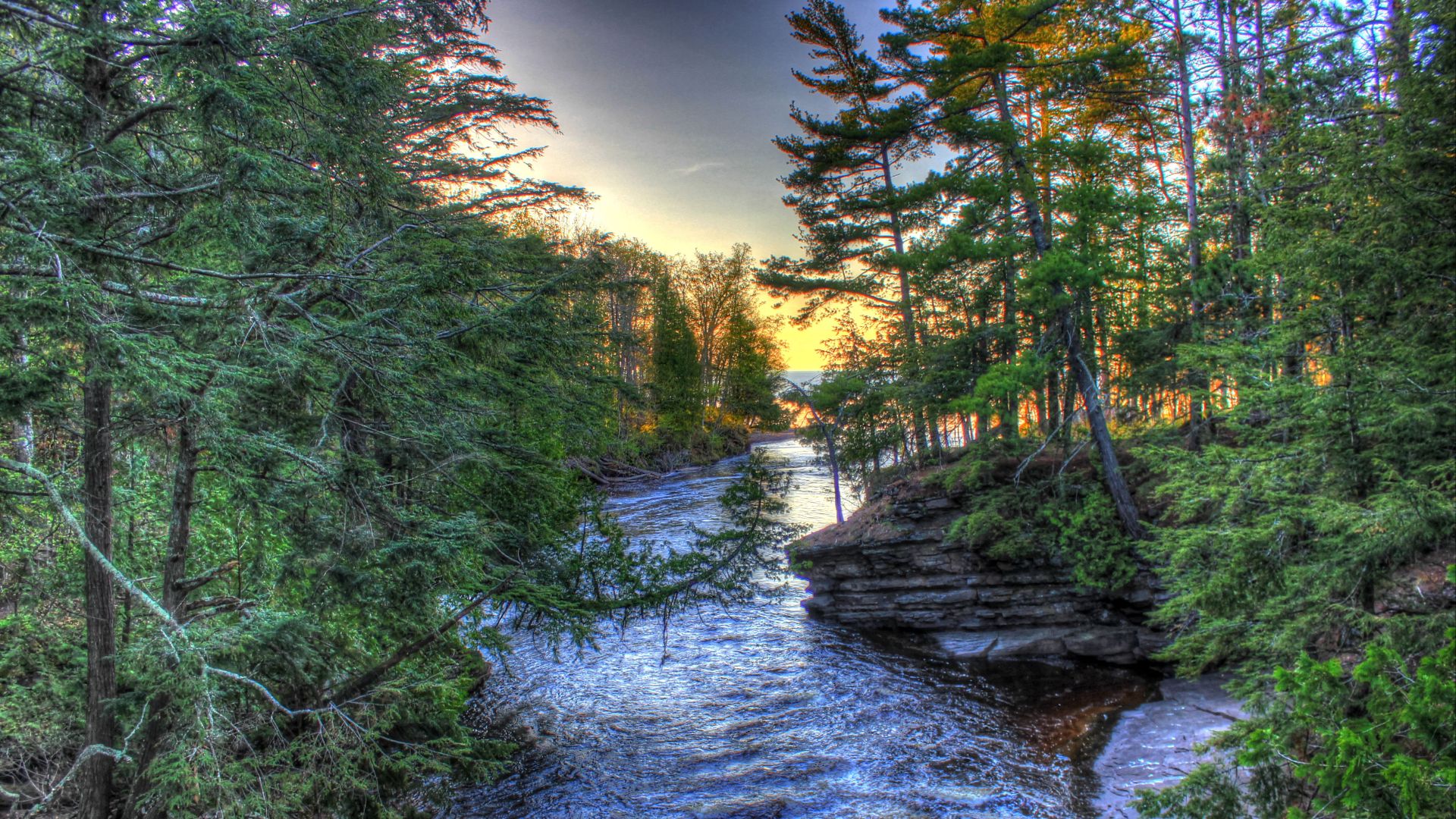 File:Gfp-michigan-porcupine-mountains-state-park-river-sunset.jpg