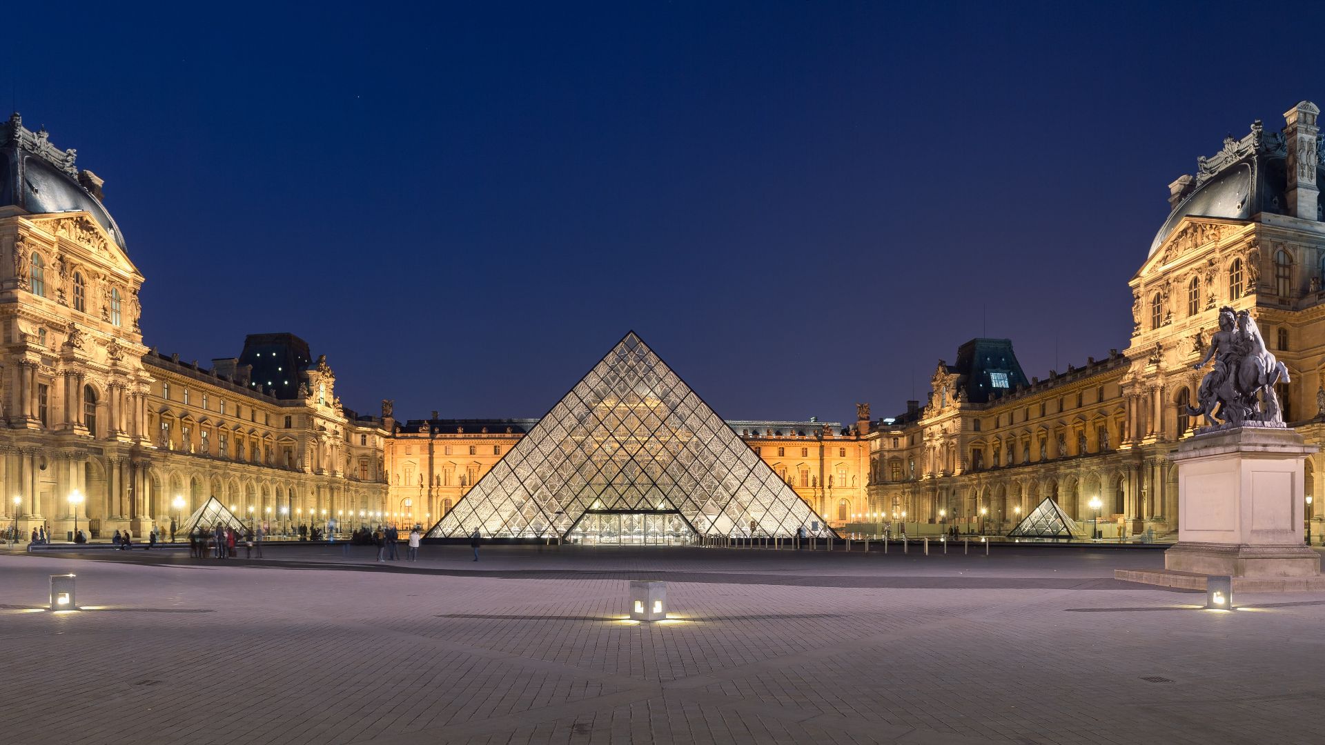 File:Louvre Museum Wikimedia Commons.jpg