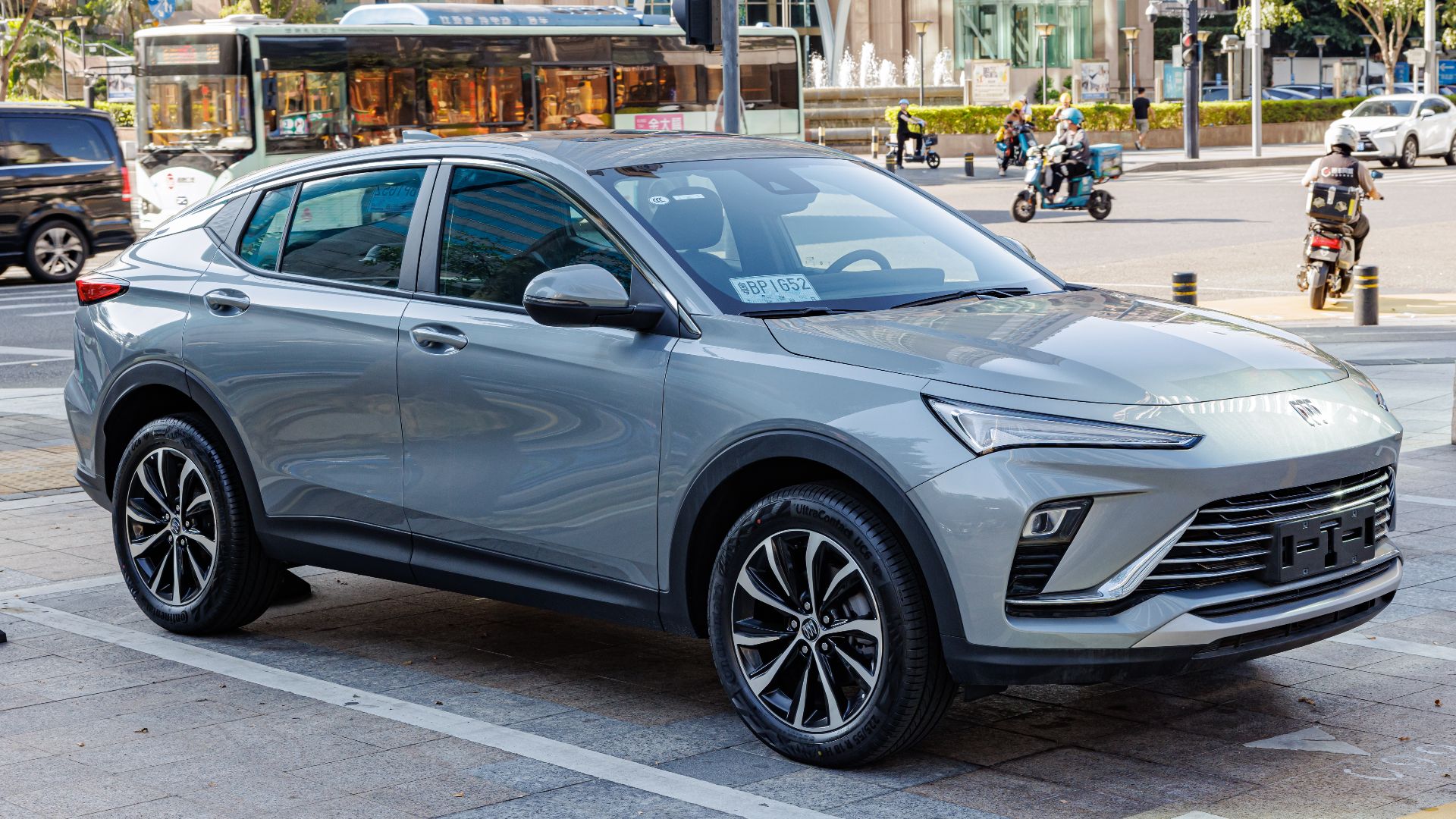 File:BUICK ENVISTA China.jpg