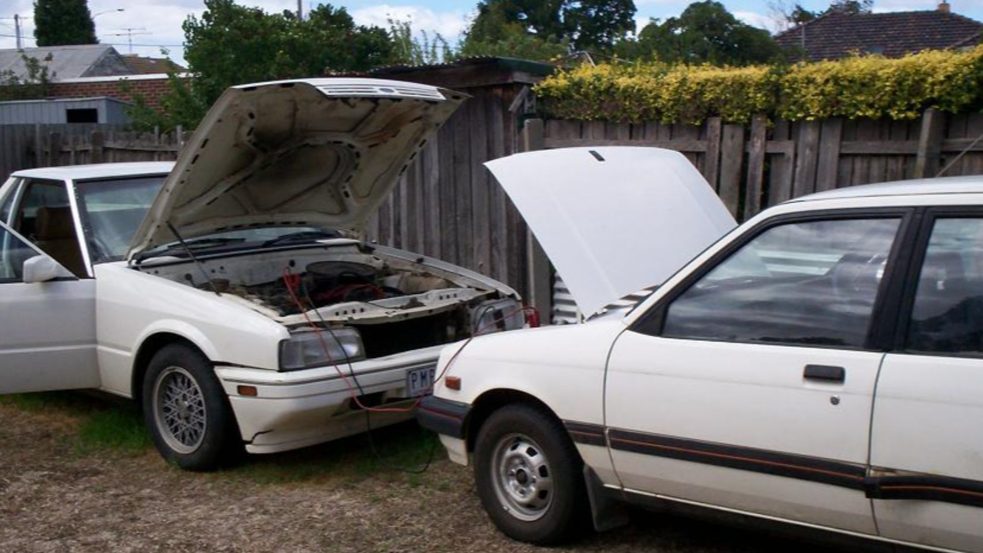 File:Jump starting.jpg