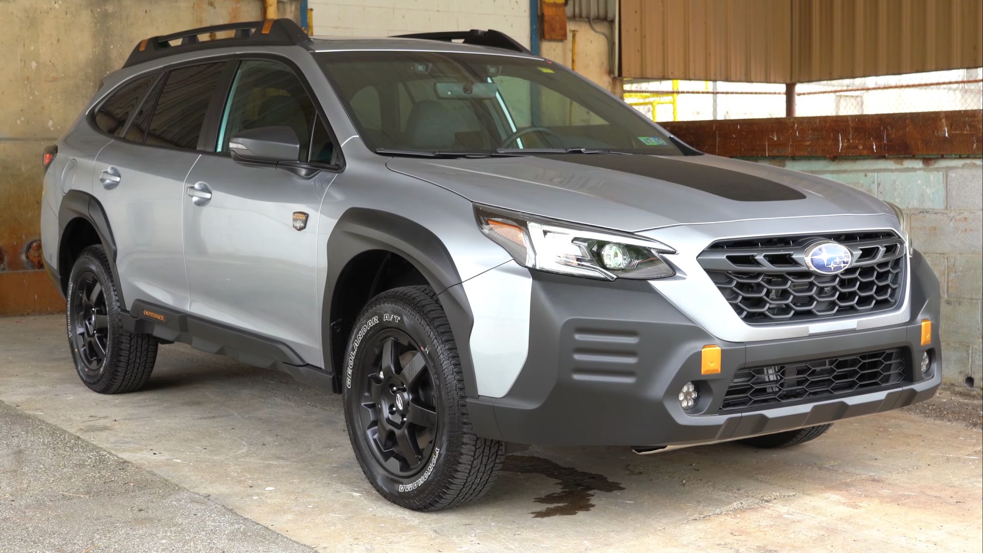 File:2022 Subaru Outback Wilderness (United States) front view 02.png