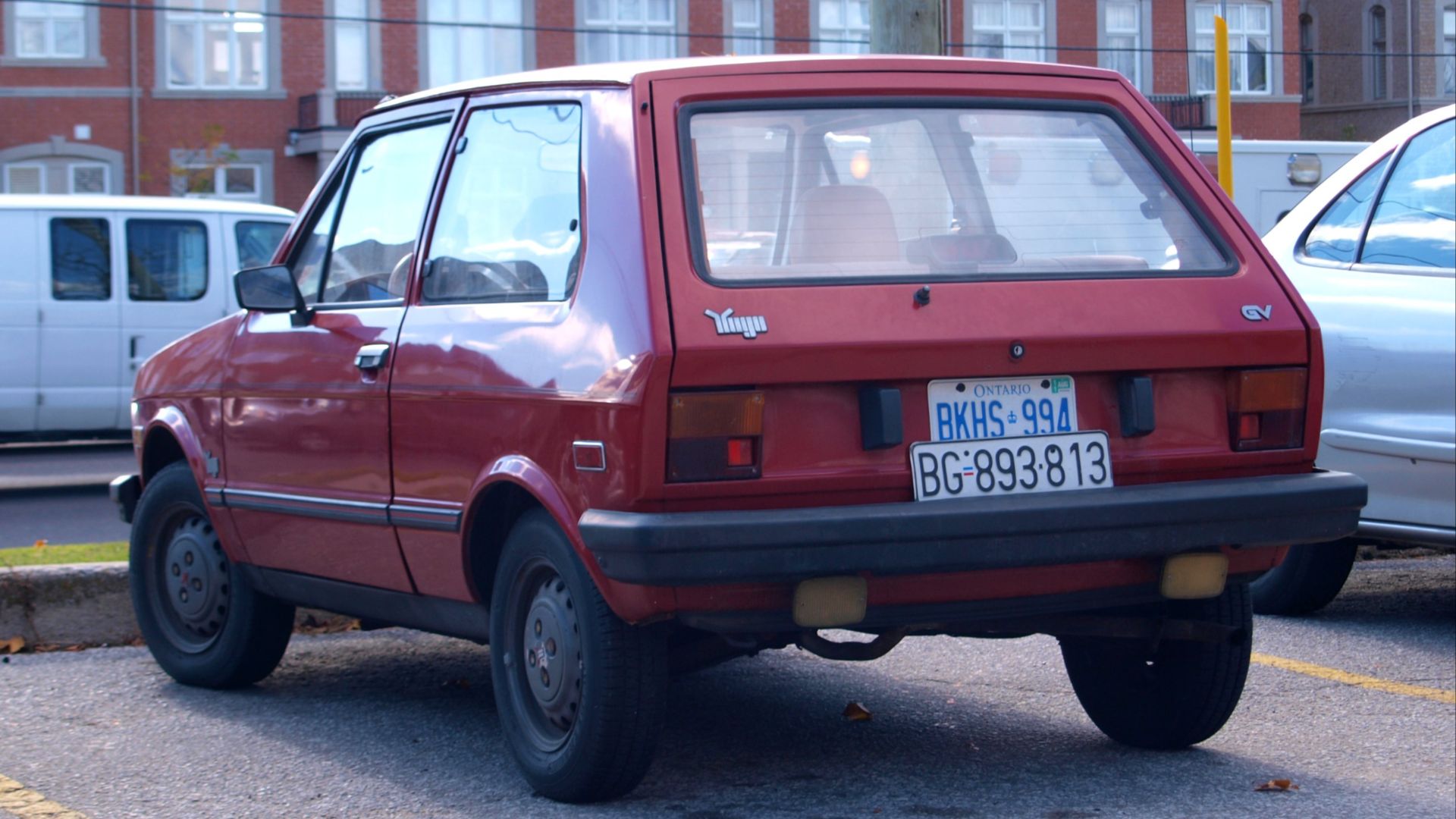 File:Yugo GV in Pine Valley Drive and Highway 7, Woodbridge, ON, Canada.jpg
