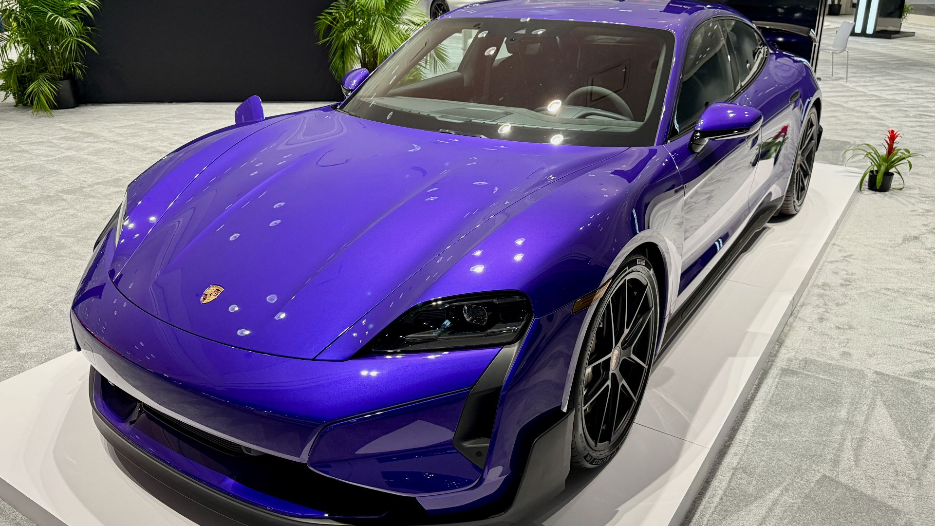 File:2025 Porsche Taycan Turbo GT - 01.jpg