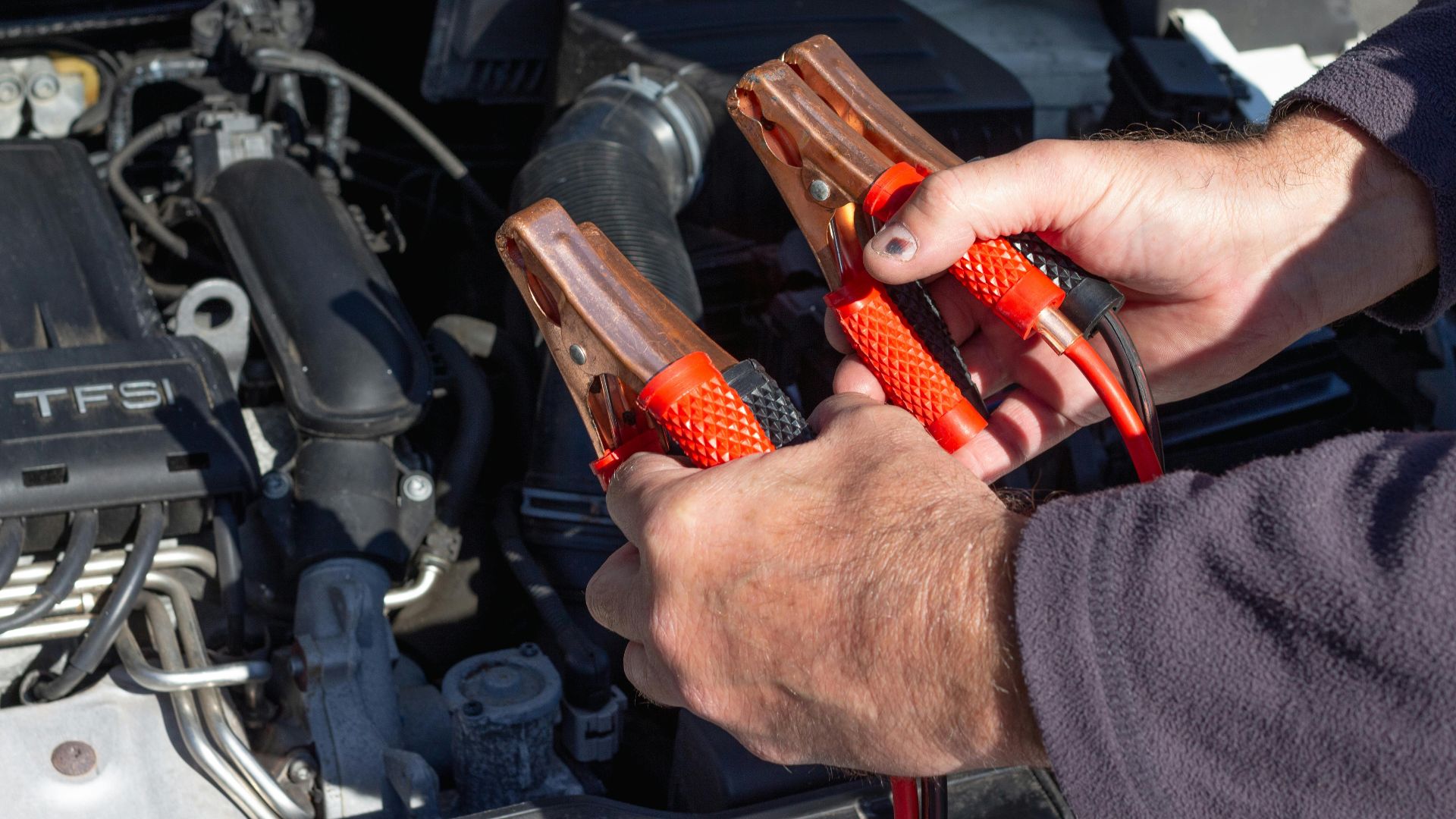 Daniel @ bestjumpstarterreview.com