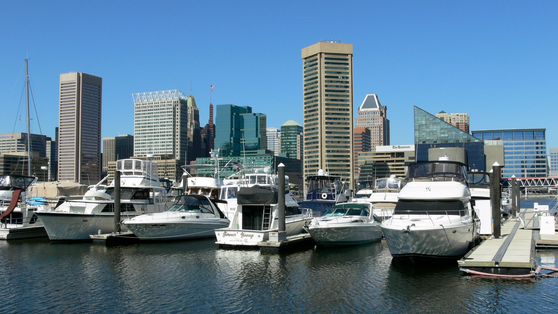 File:Bmoreharbor.JPG