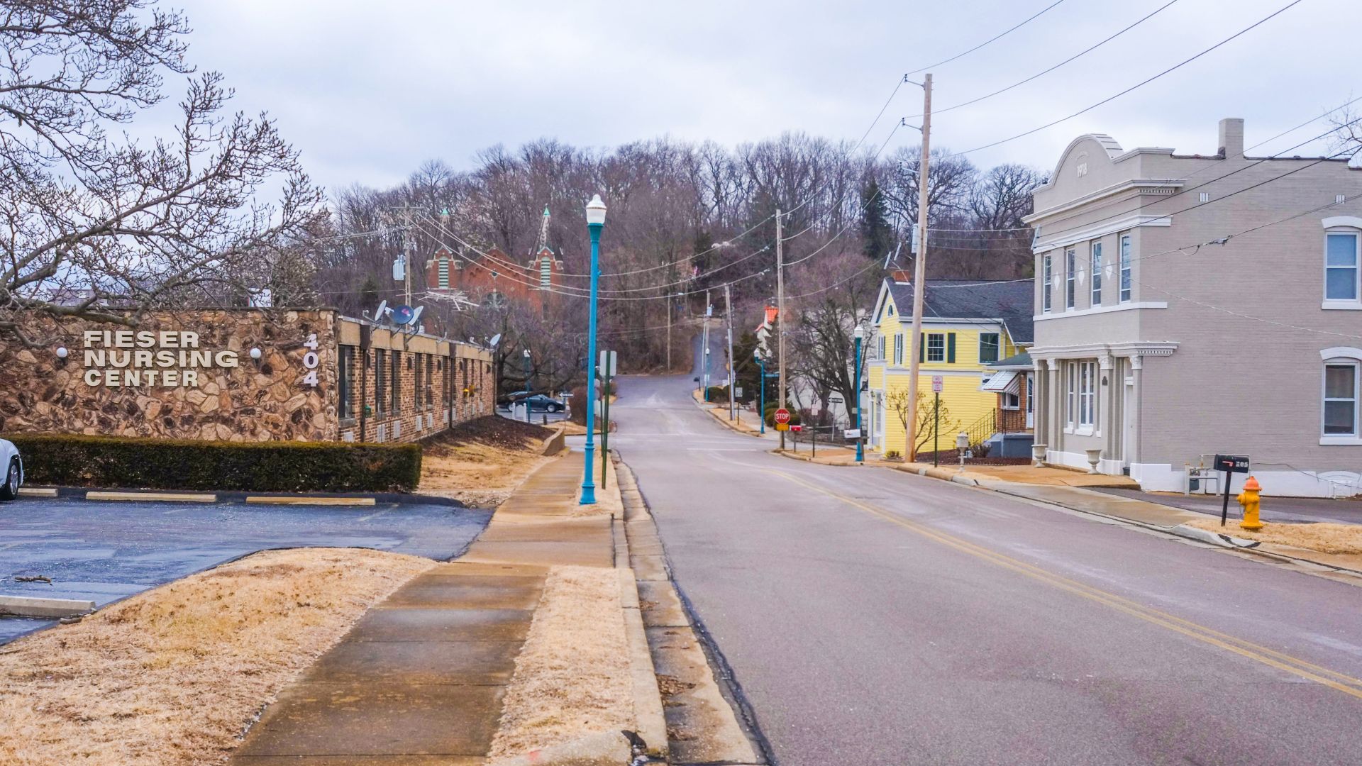 File:Fenton Main Street (40387037681).jpg