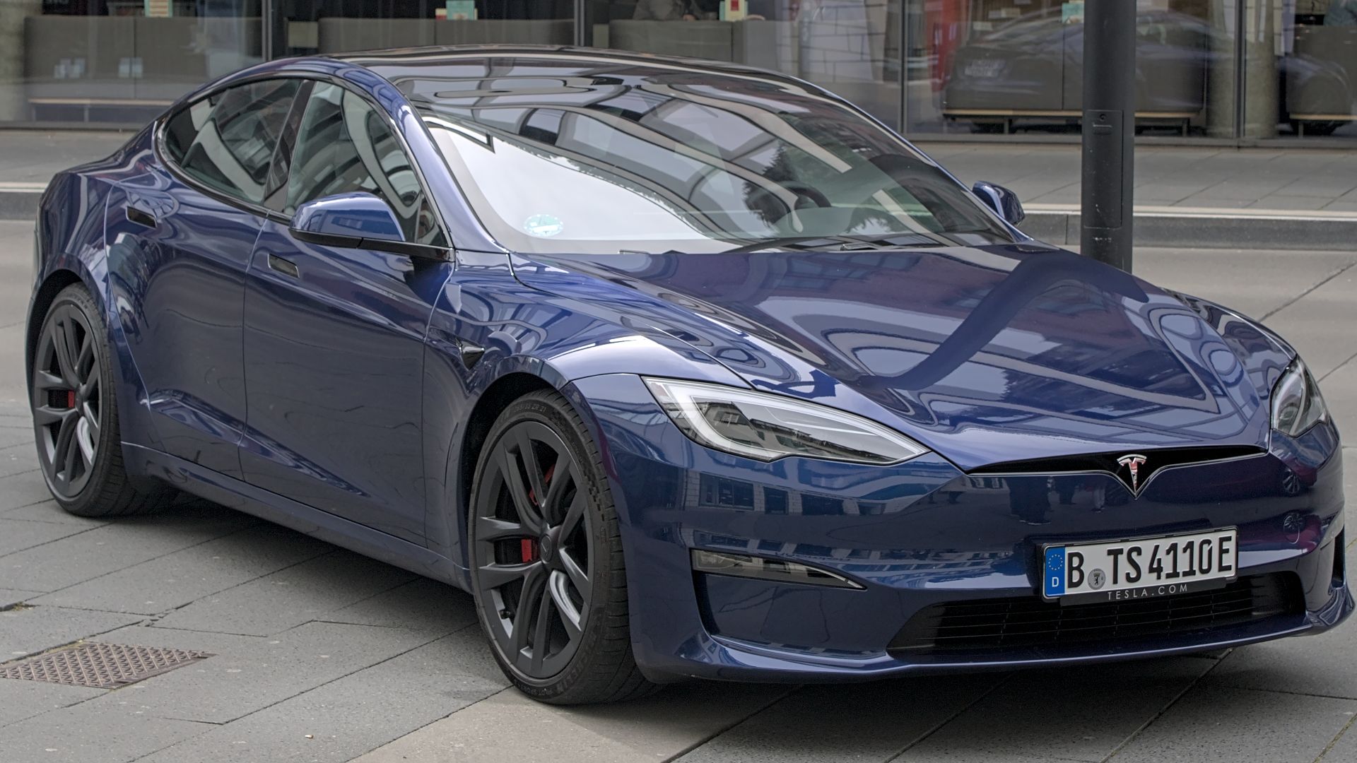 File:Tesla Model S Plaid Autofrühling Ulm IMG 9278.jpg