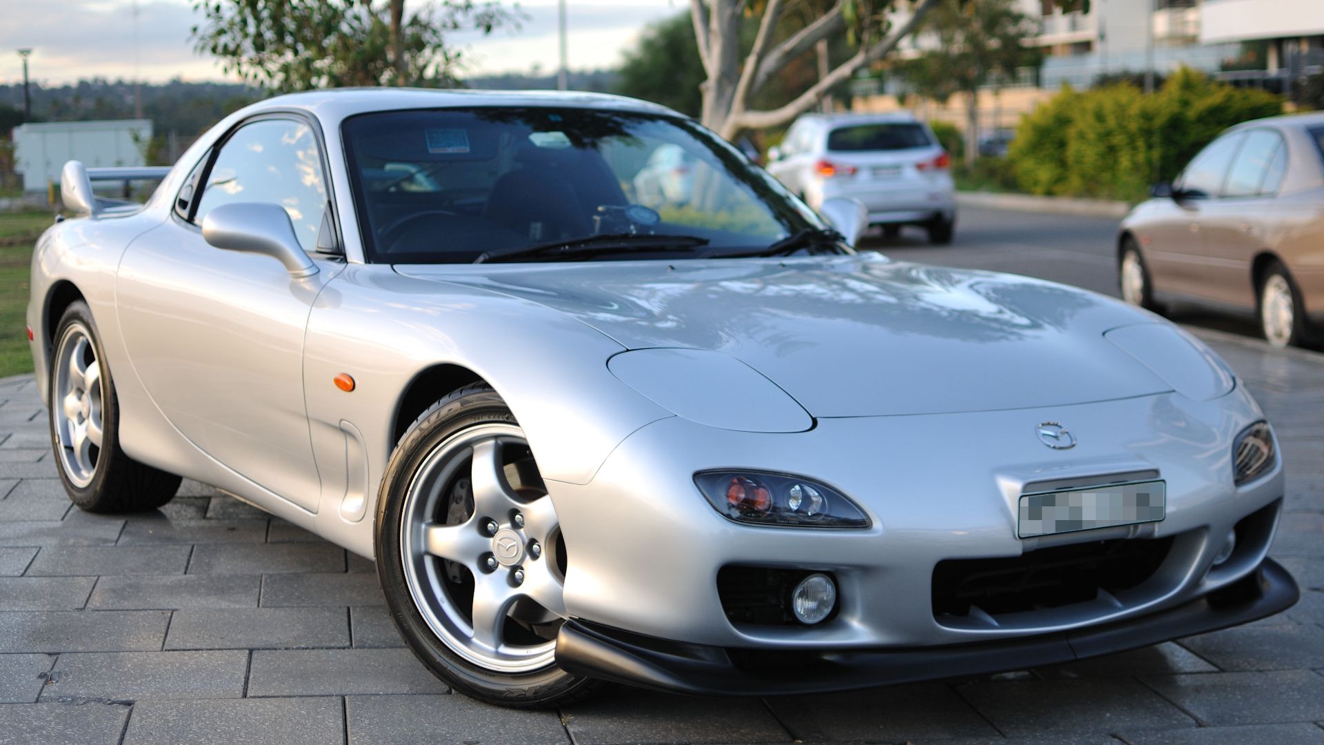 File:FD Mazda RX-7.jpg