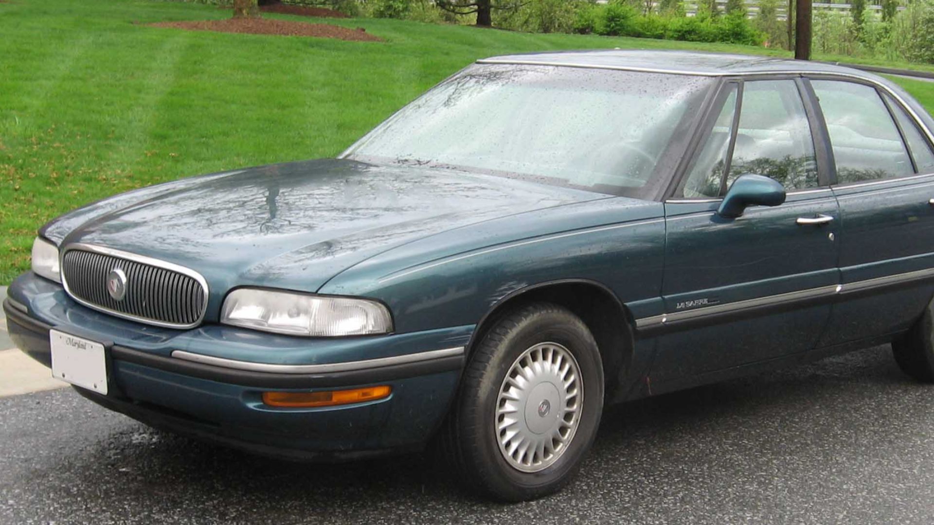 File:1996-1999 Buick LeSabre.jpg