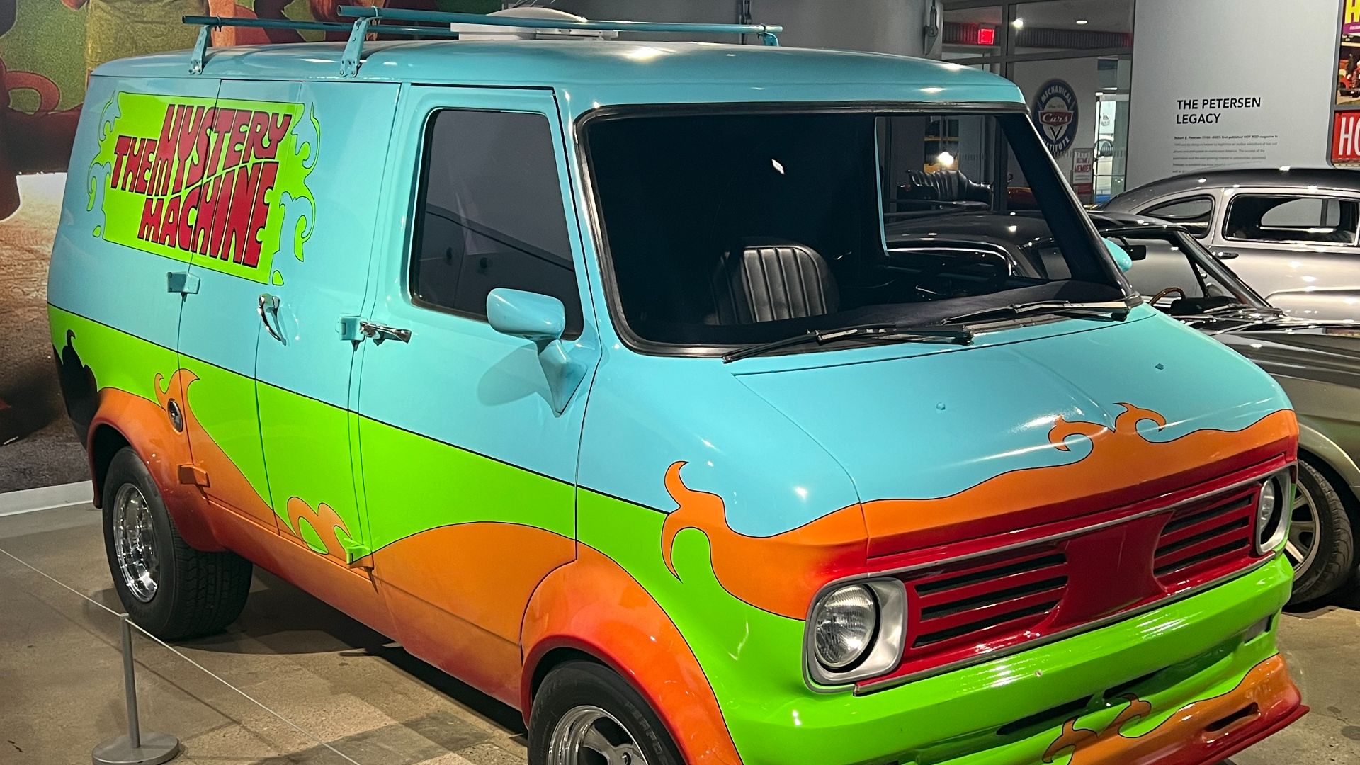 File:1972 Bedford CF Mystery Machine Scooby-Doo Movie Petersen Automotive Museum.jpg