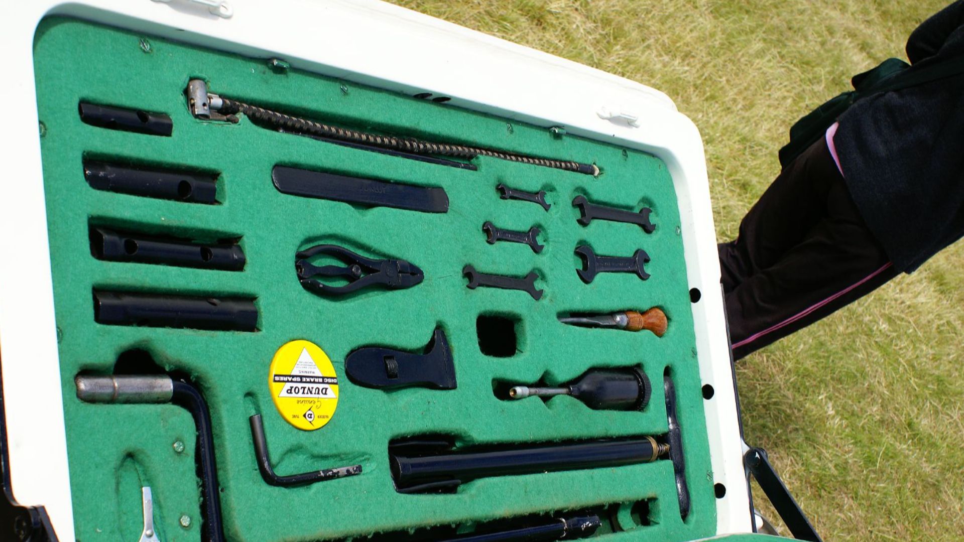 File:Jaguar Tool Kit (2621435354).jpg