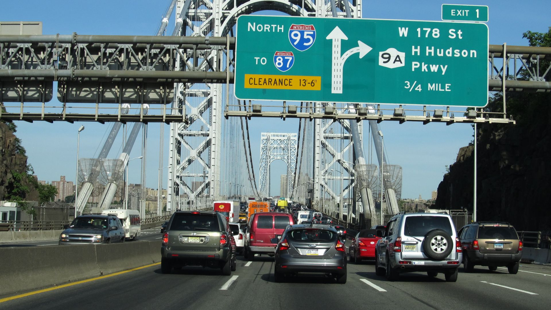 File:Crossing the Hudson River on the George Washington Bridge from Fort Lee, New Jersey to Manhattan, New York (7237796950).jpg