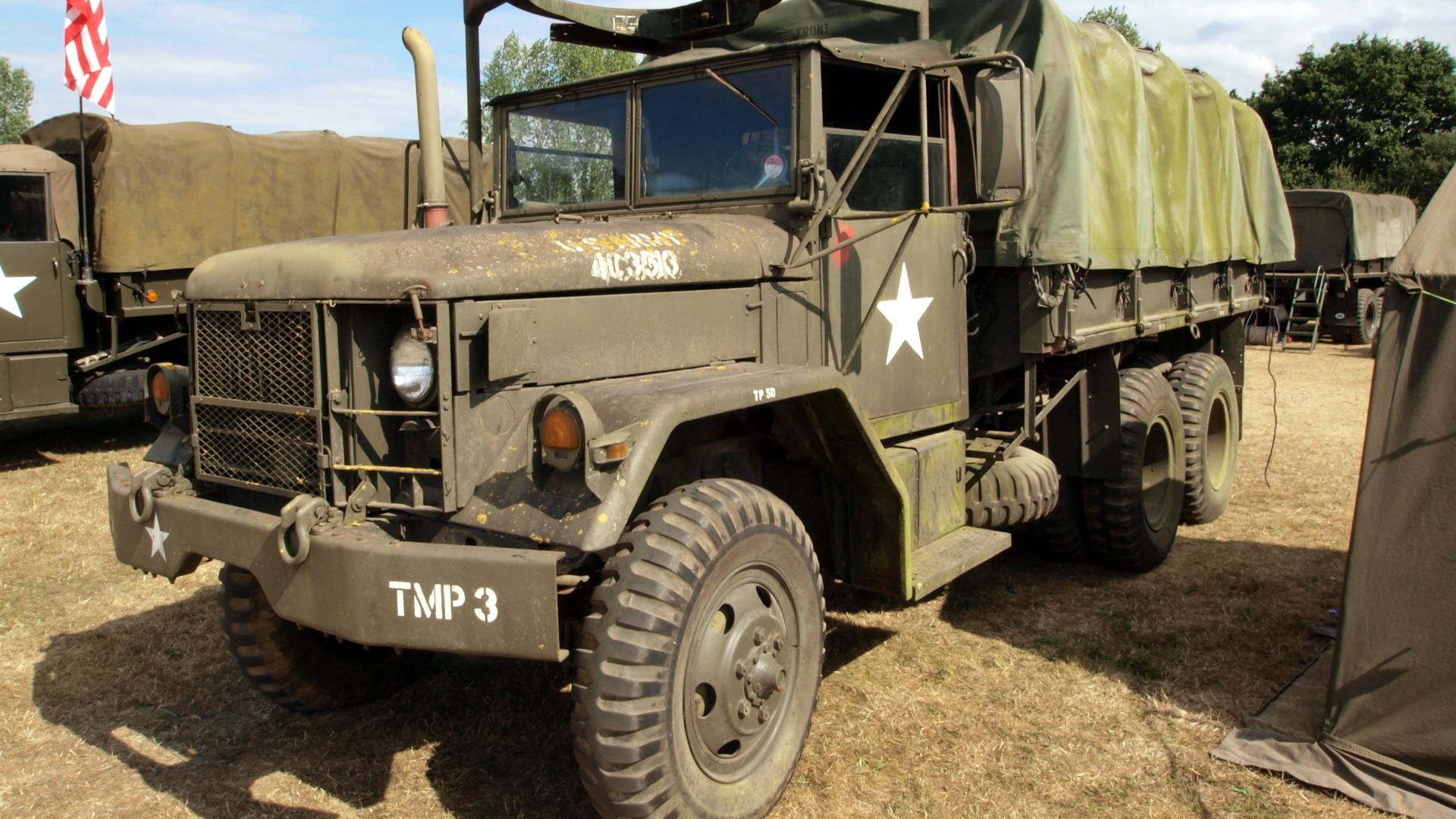 File:REO, Kaiser, AM General M35A2 Deuce and a Half 6×6 Military Truck pic3.JPG