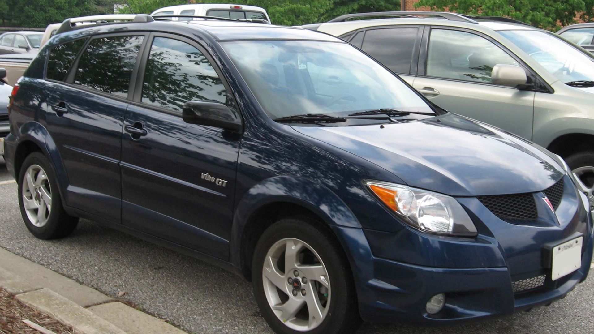 File:2003-04 Pontiac Vibe GT.jpg
