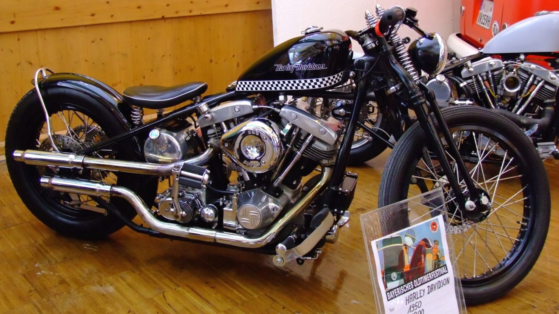 File:HarleyDavidson 1200ccm 1950.jpg