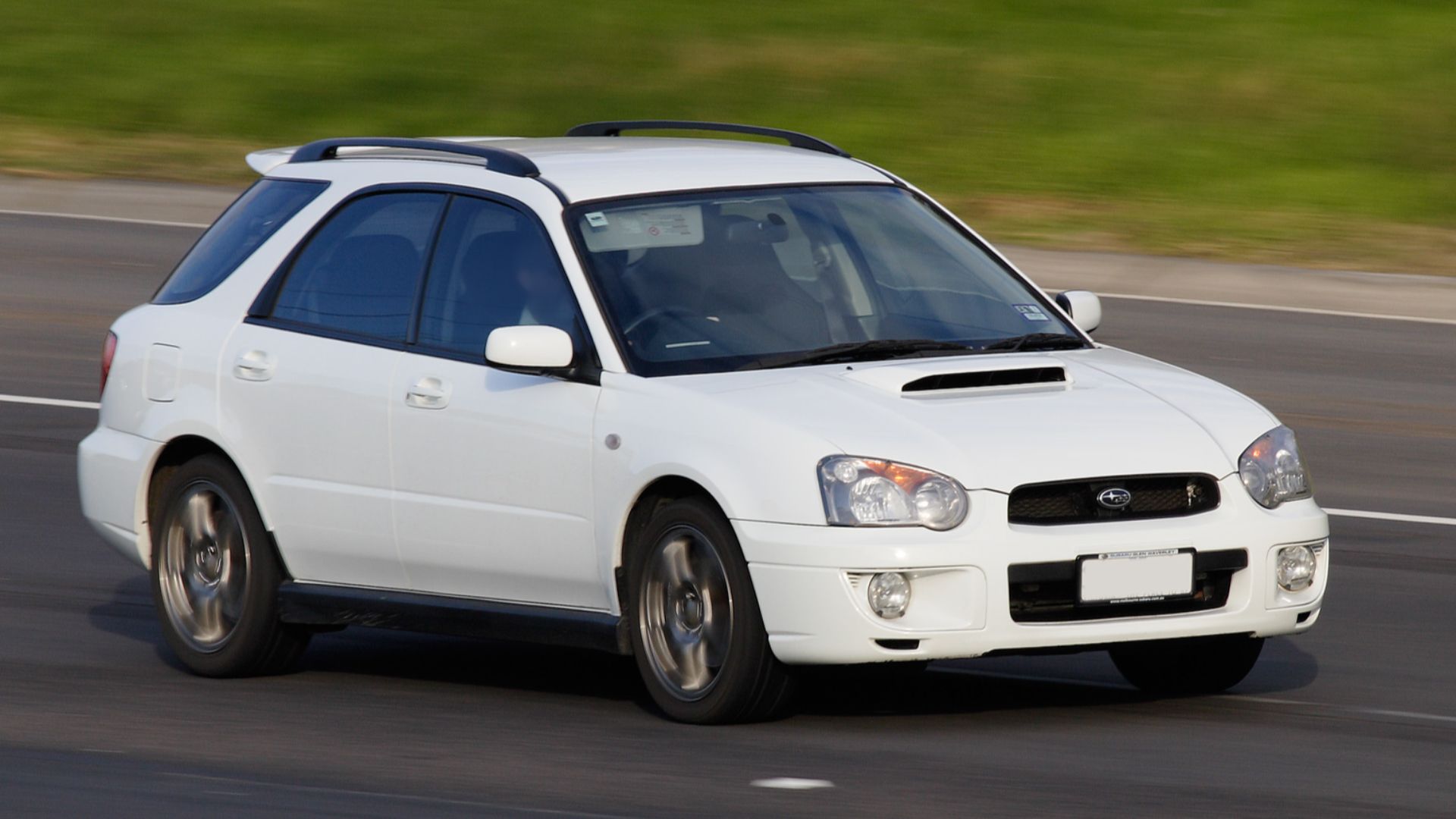 File:2002–2005 Subaru Impreza WRX hatchback.jpg